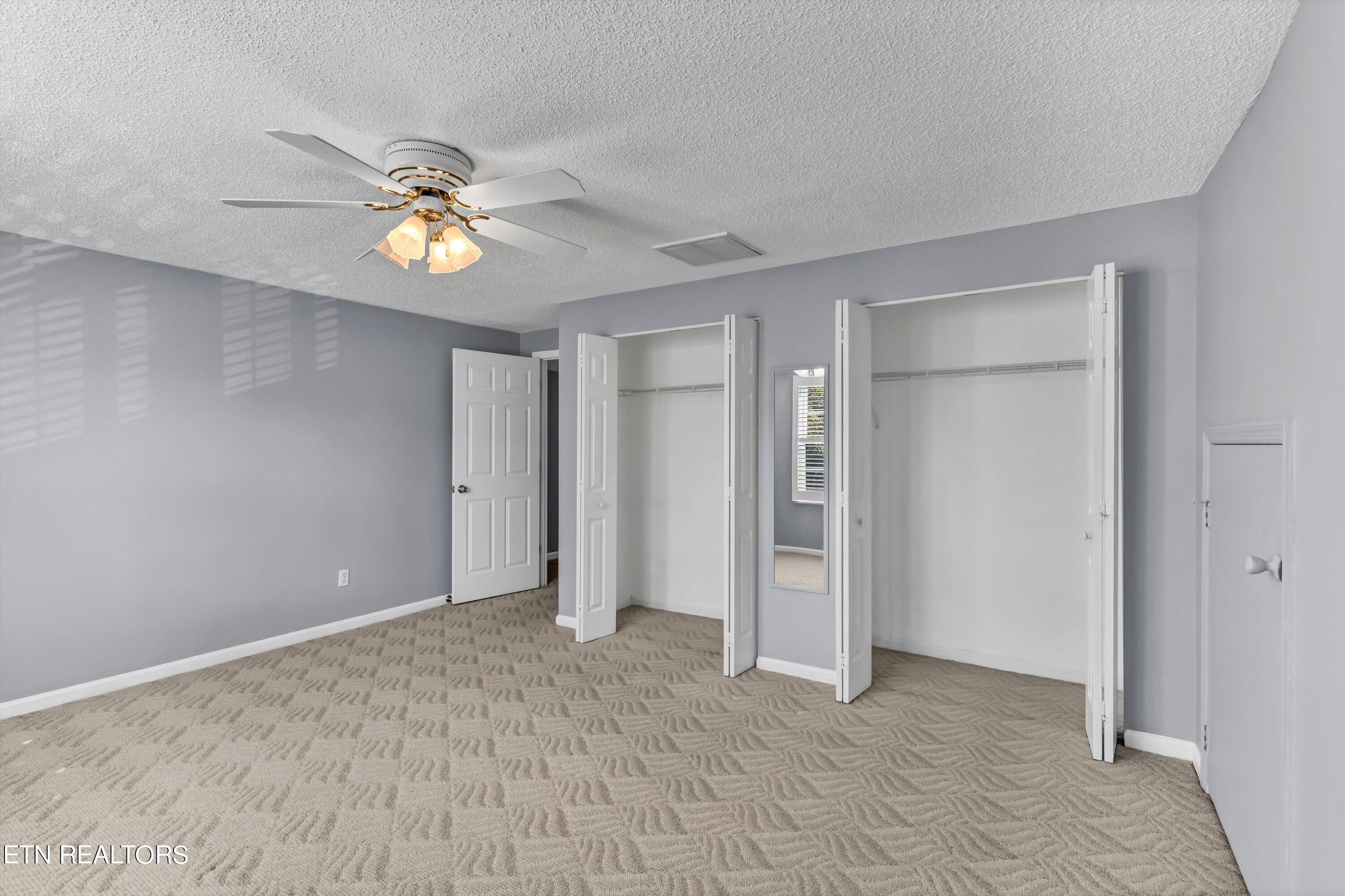 515 Farragut Commons Drive