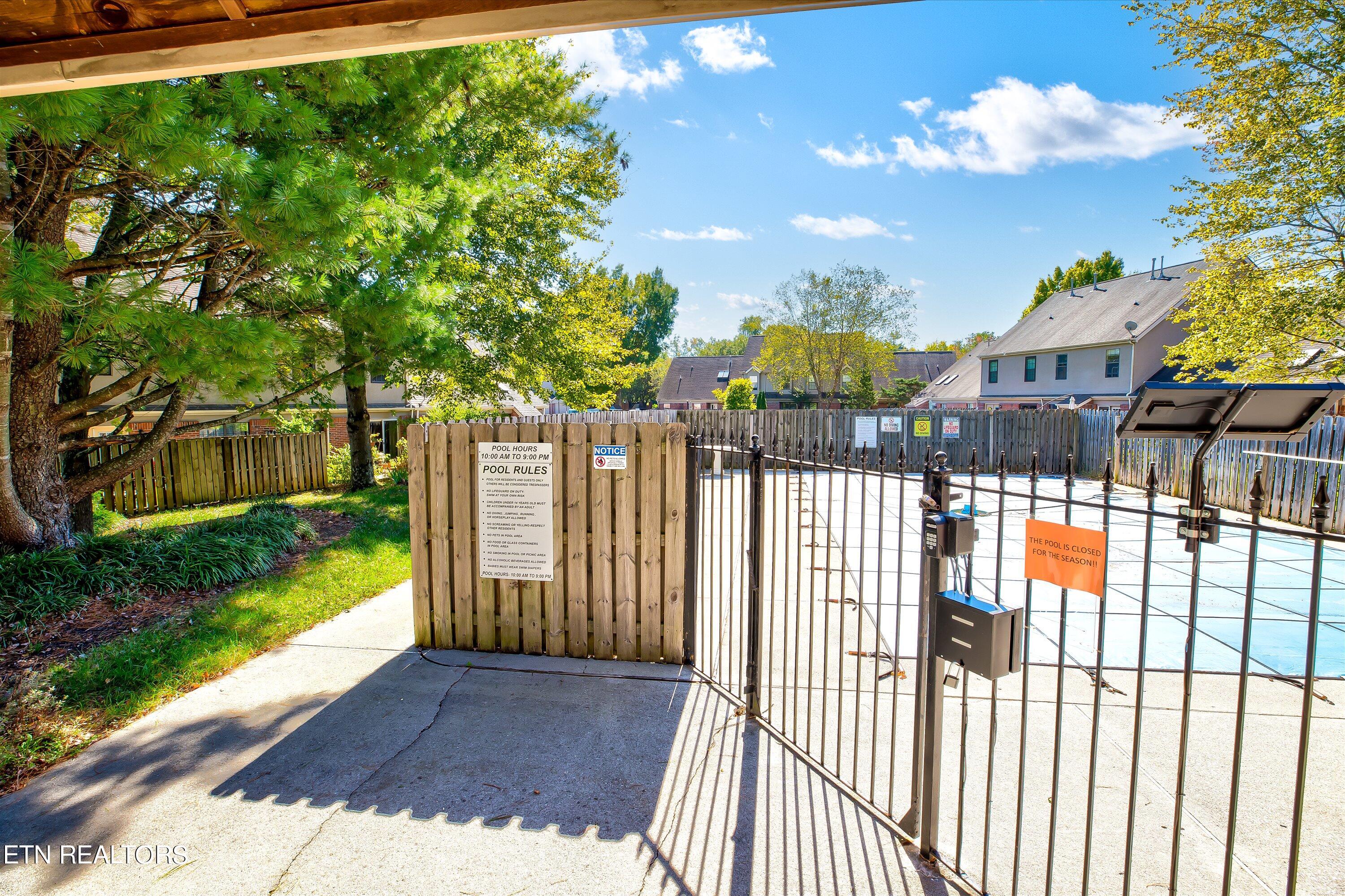 515 Farragut Commons Drive