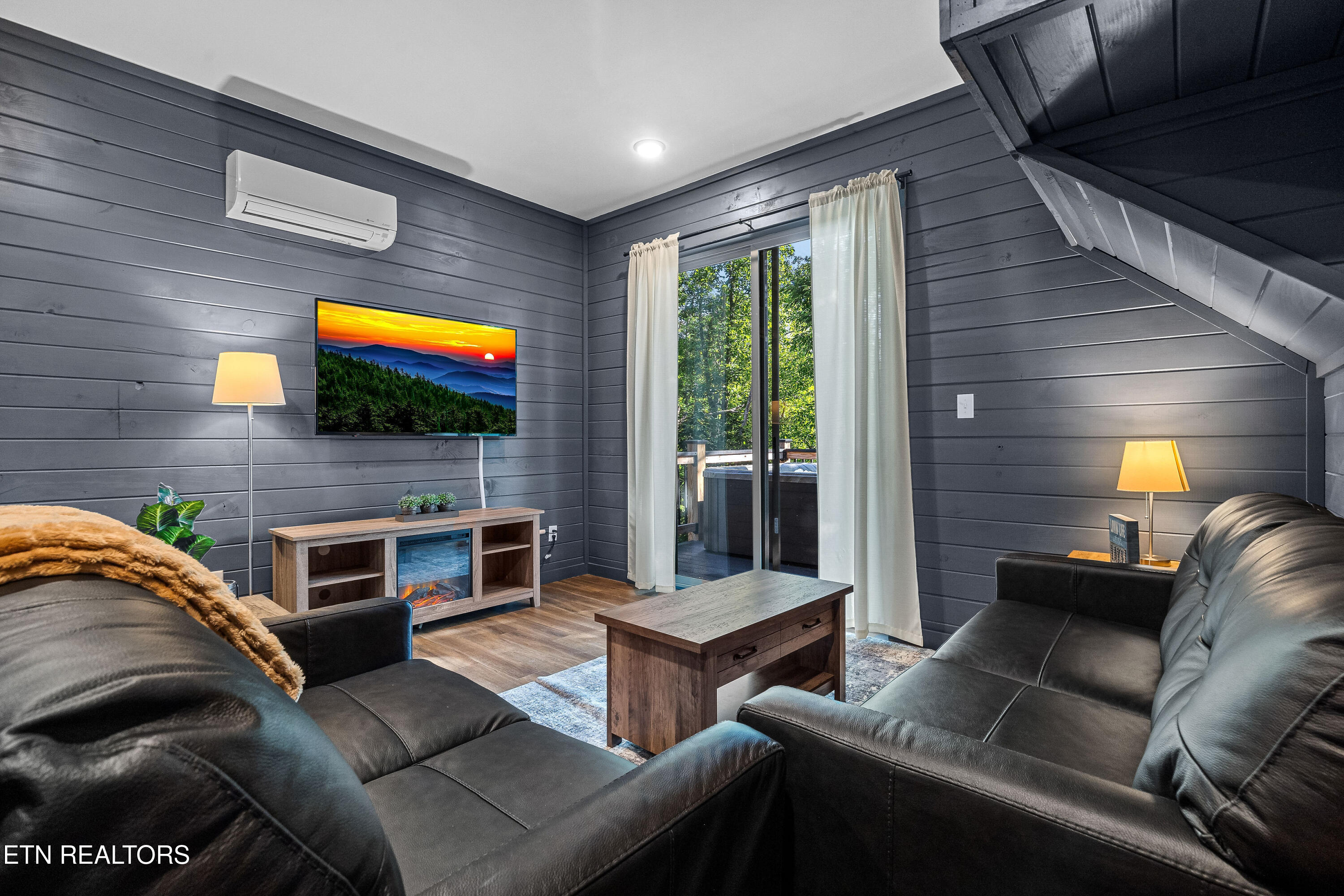 1374 Lake Haven Way Way