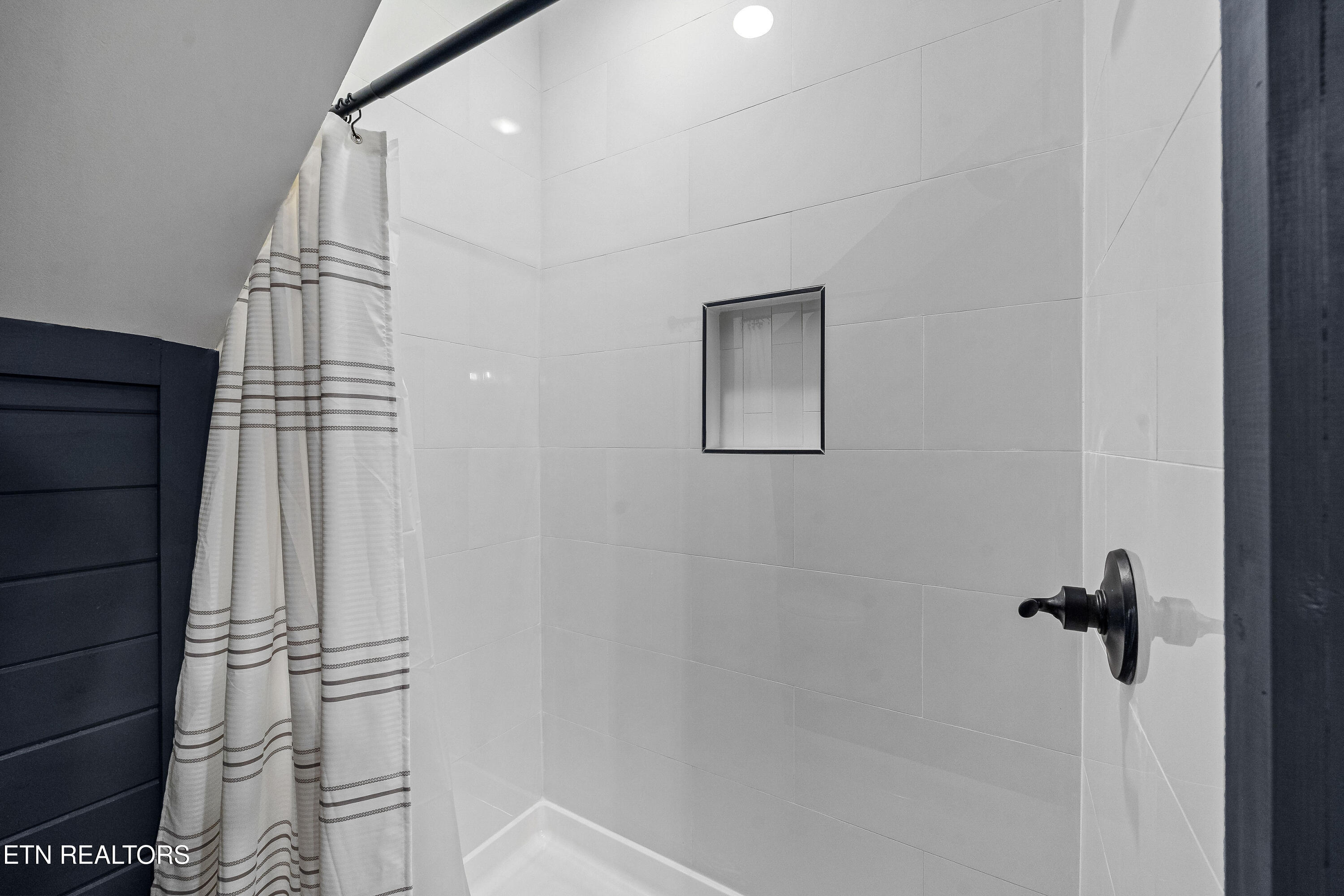 1374 Lake Haven Way Way