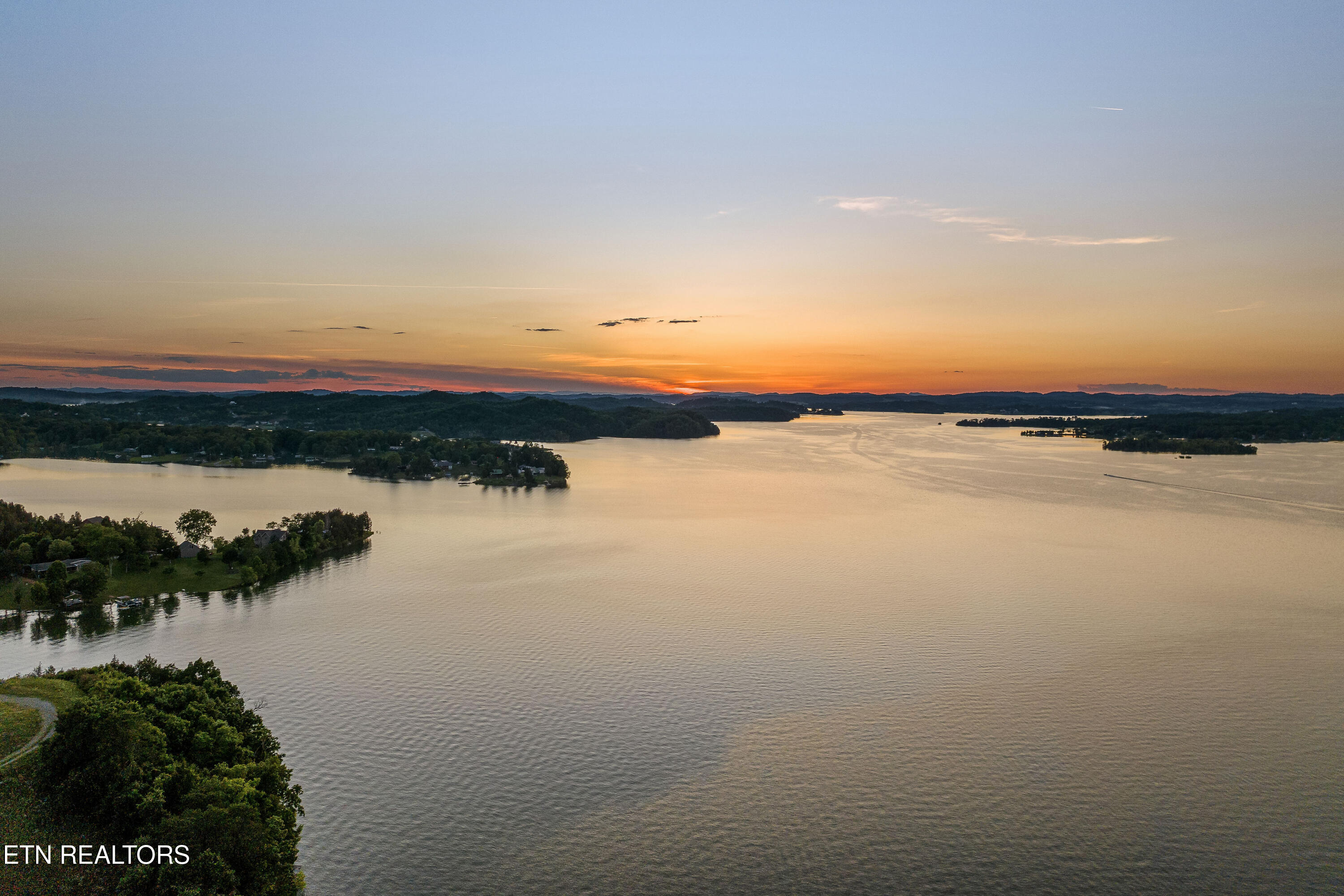 1374 Lake Haven Way Way