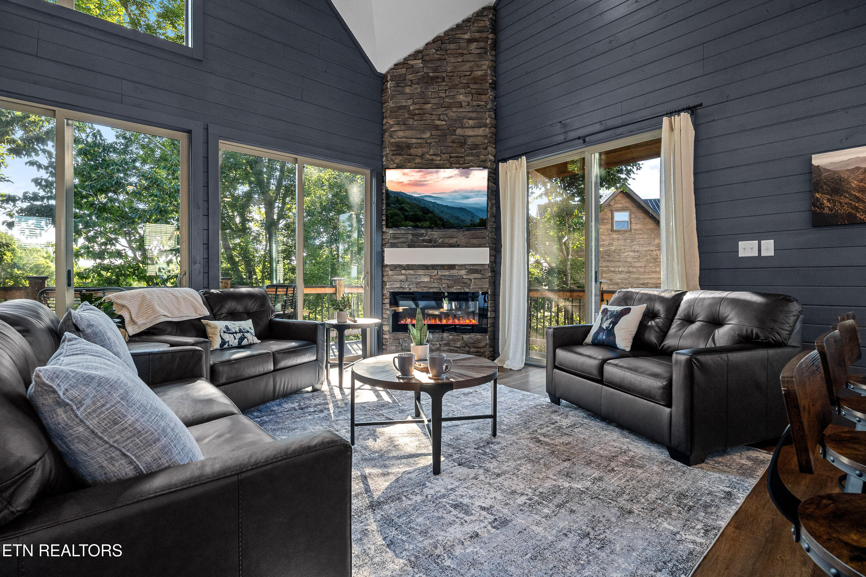 1374 Lake Haven Way Way