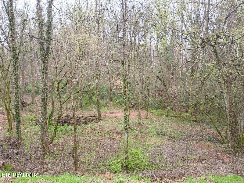 3827 Maloney Rd