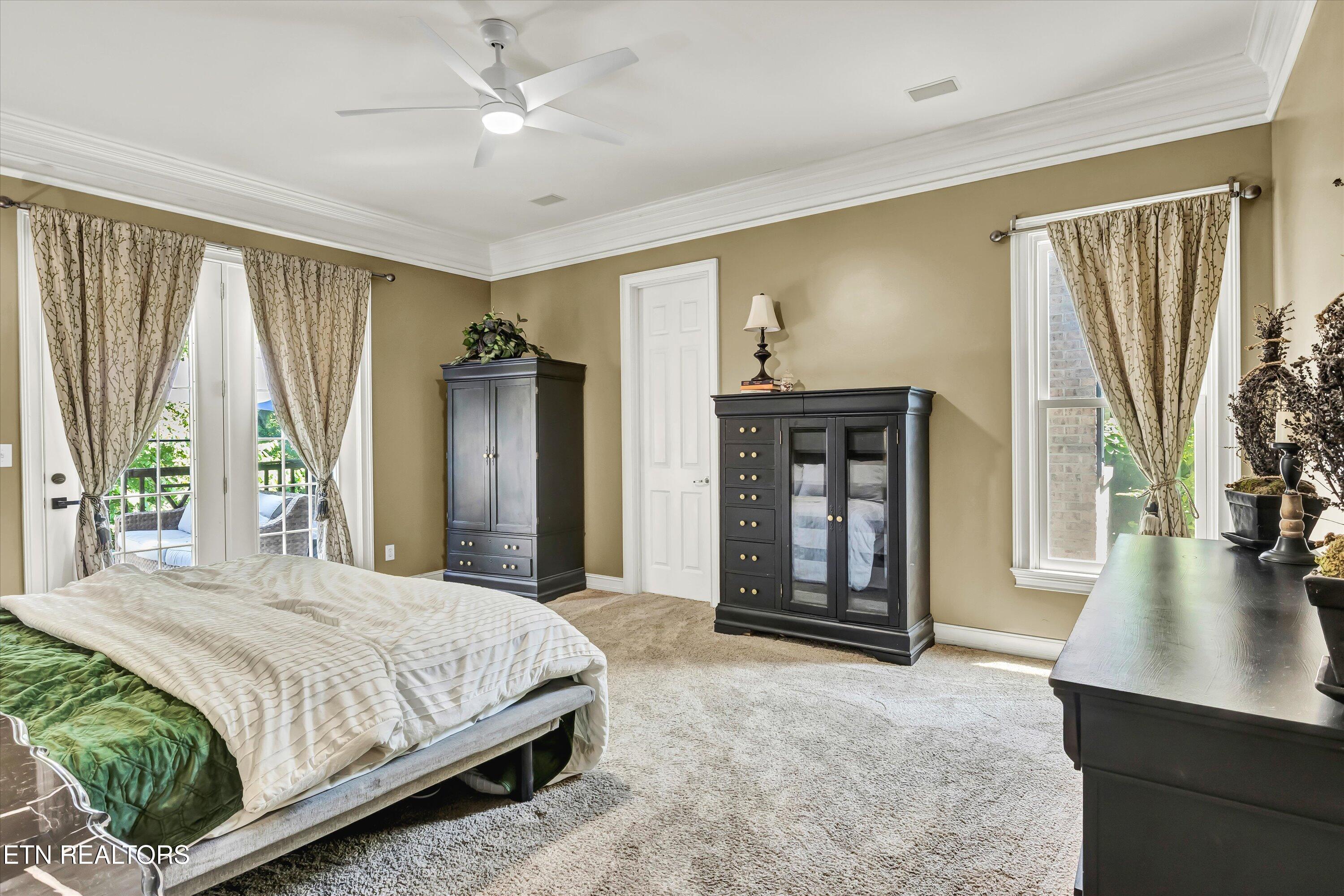 10 Rockingham Rd