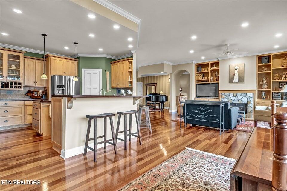 215 Dudala Way