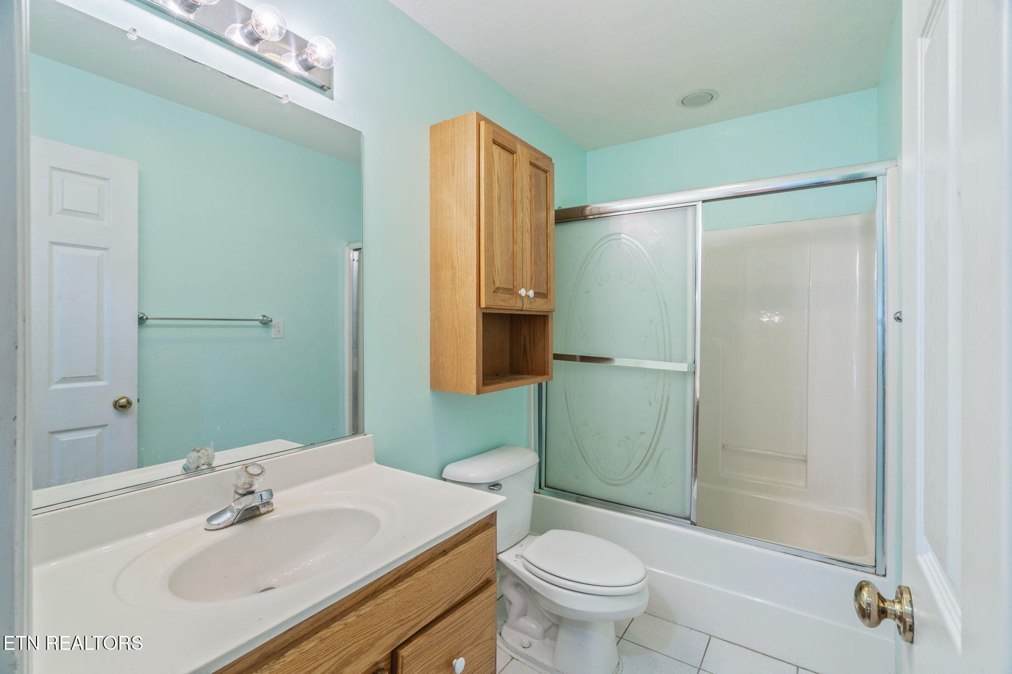 153 Elizabethton Way