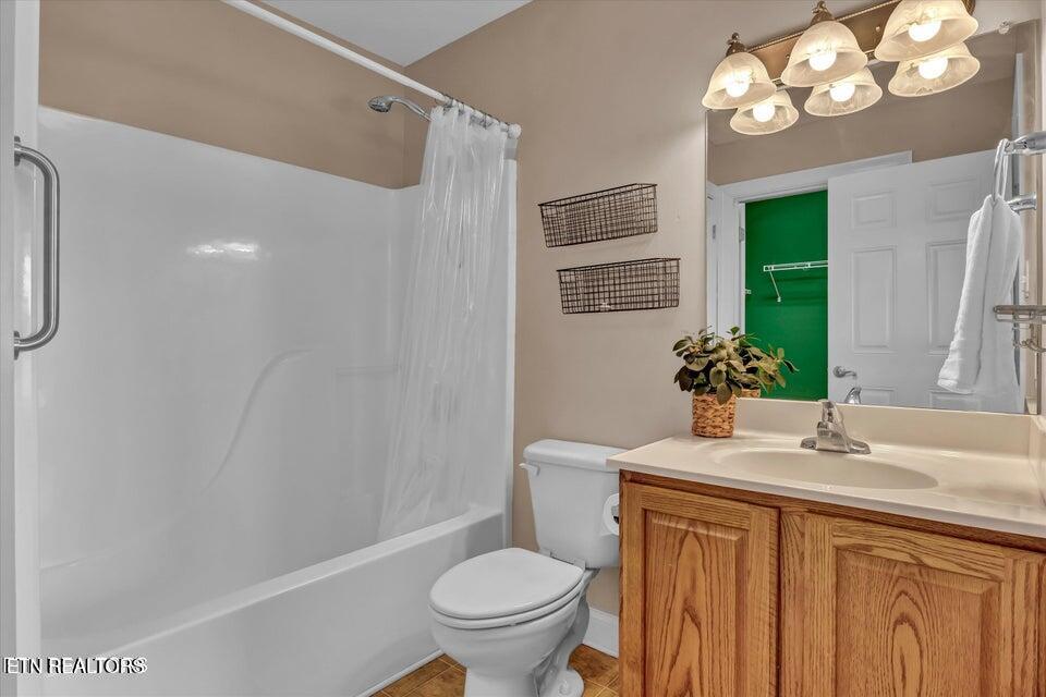 430 Willow Oak Circle