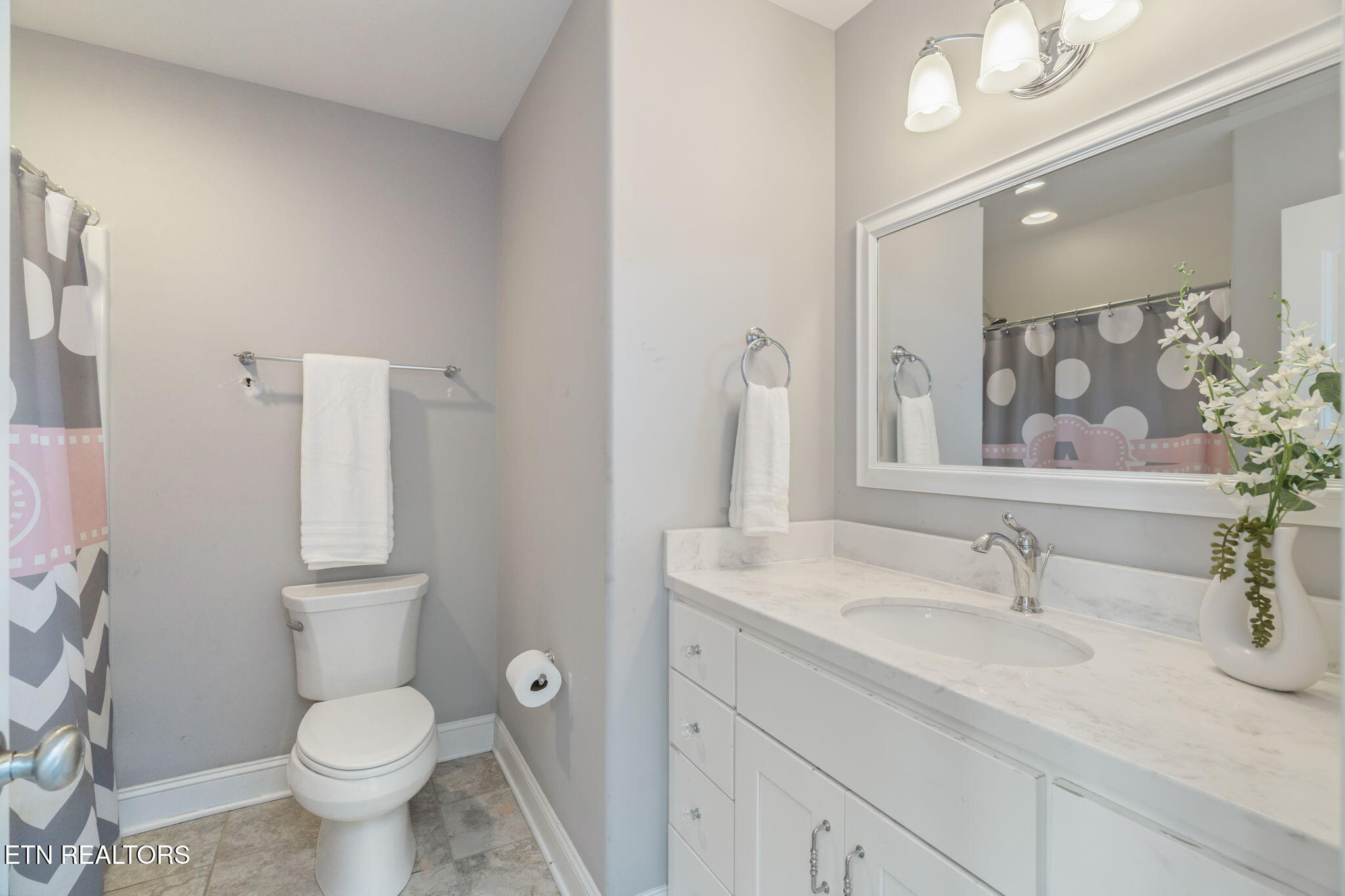 2115 Jakes Walk Lane