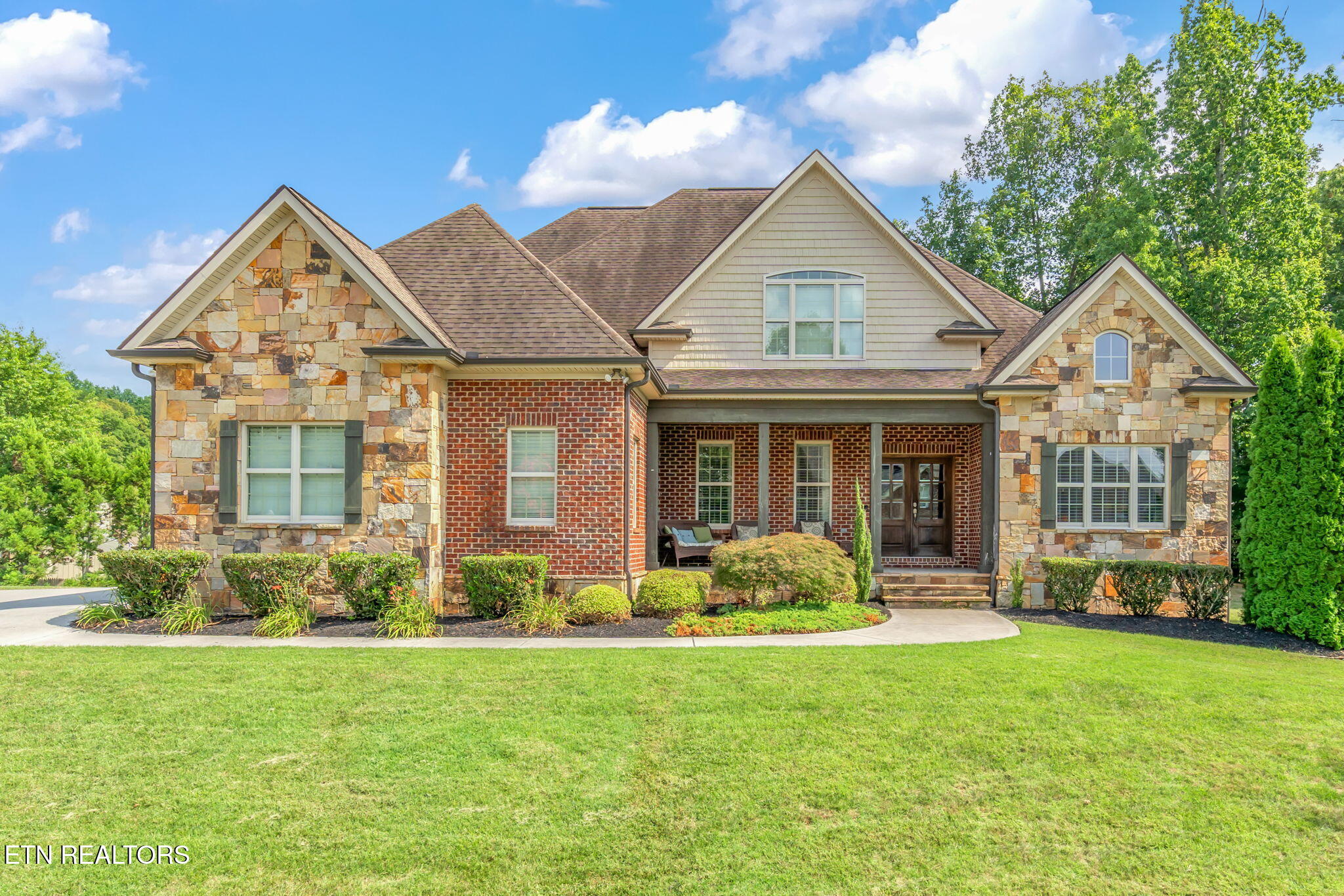 2115 Jakes Walk Lane