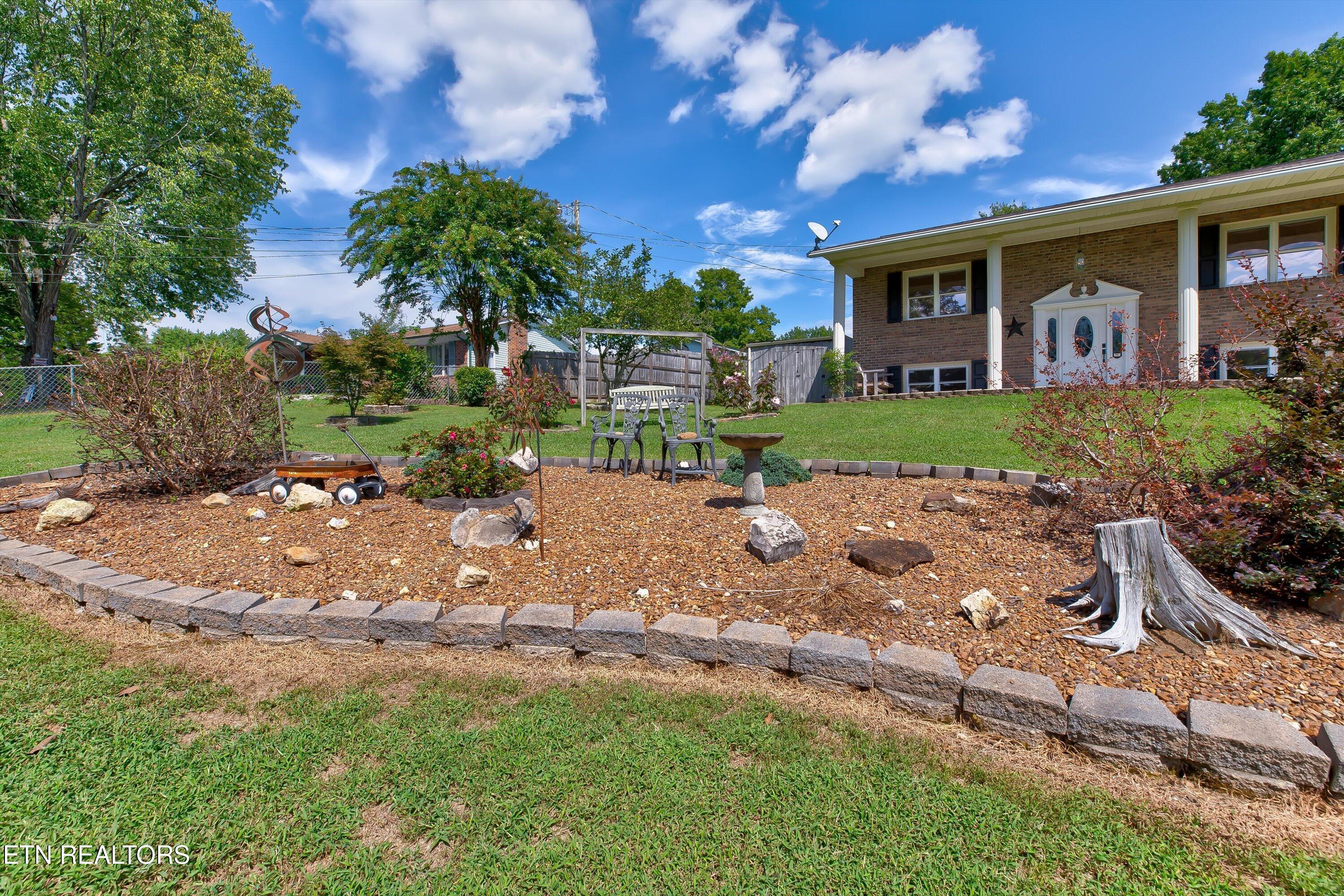 121 Highland Drive