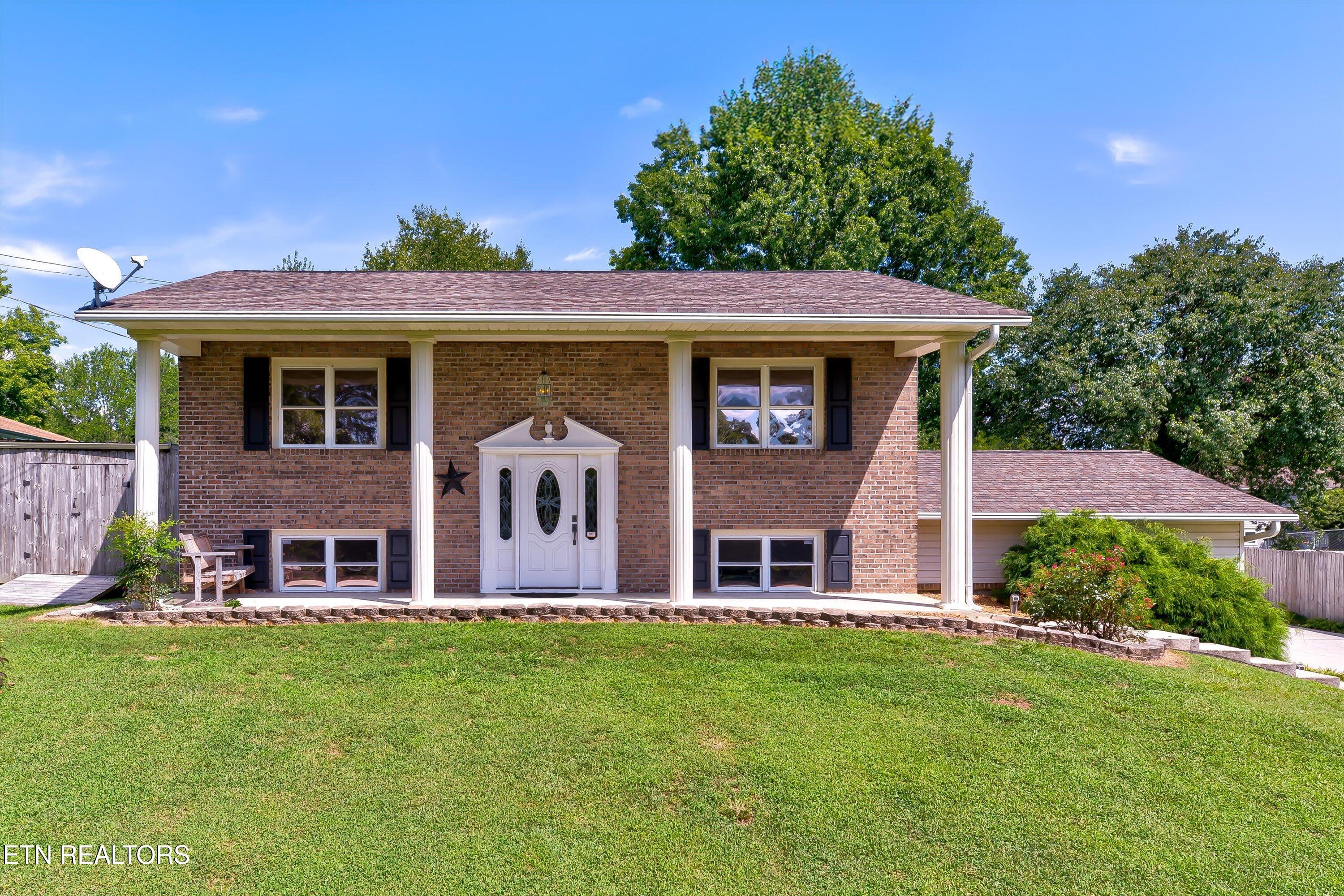 121 Highland Drive