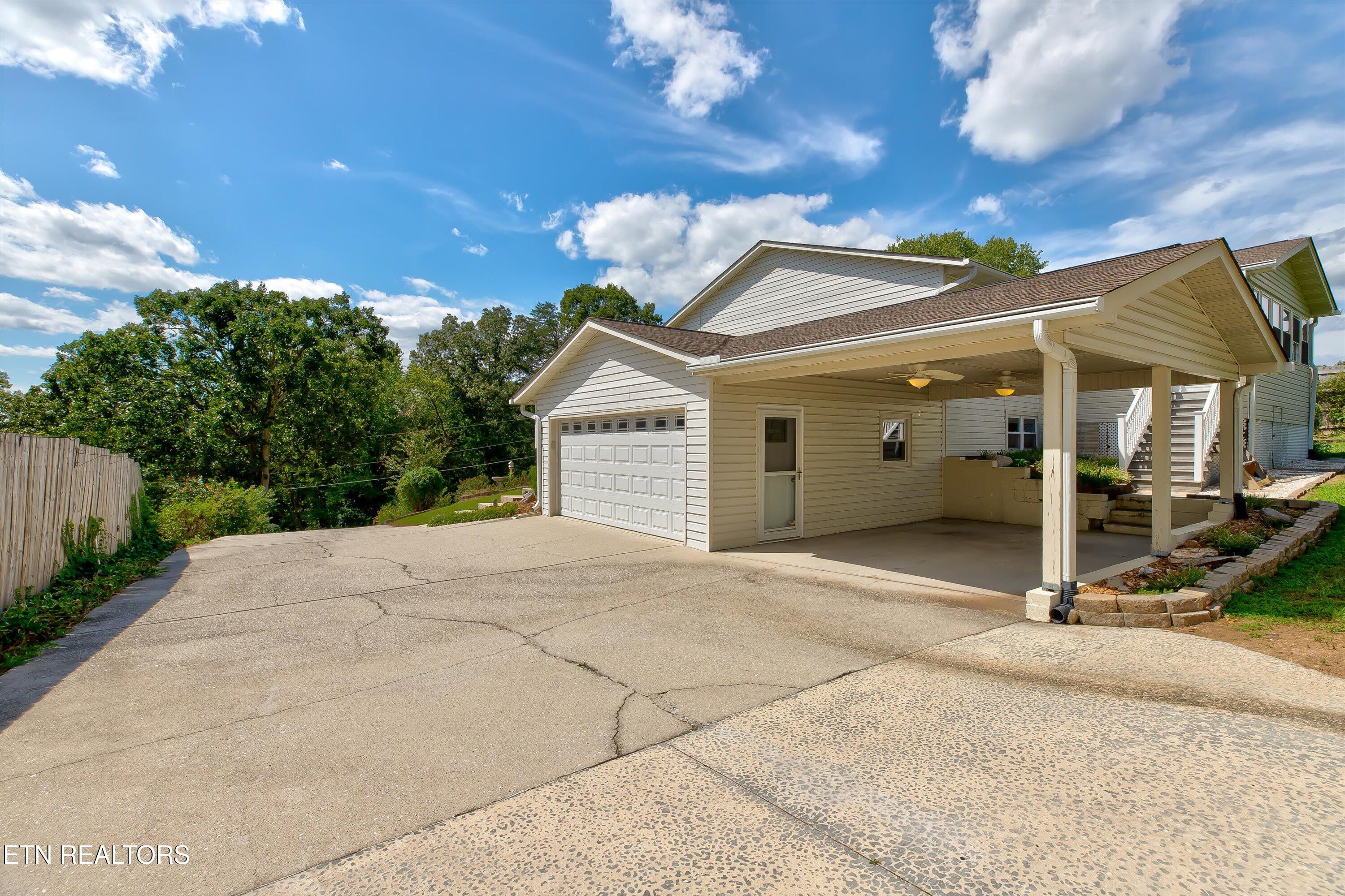 121 Highland Drive