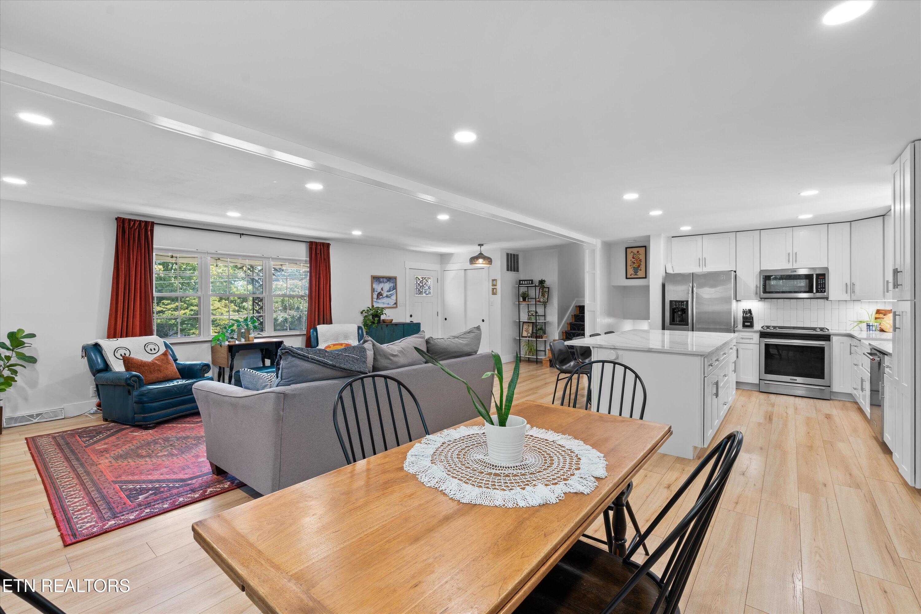 8721 SW Rushmore Drive Drive