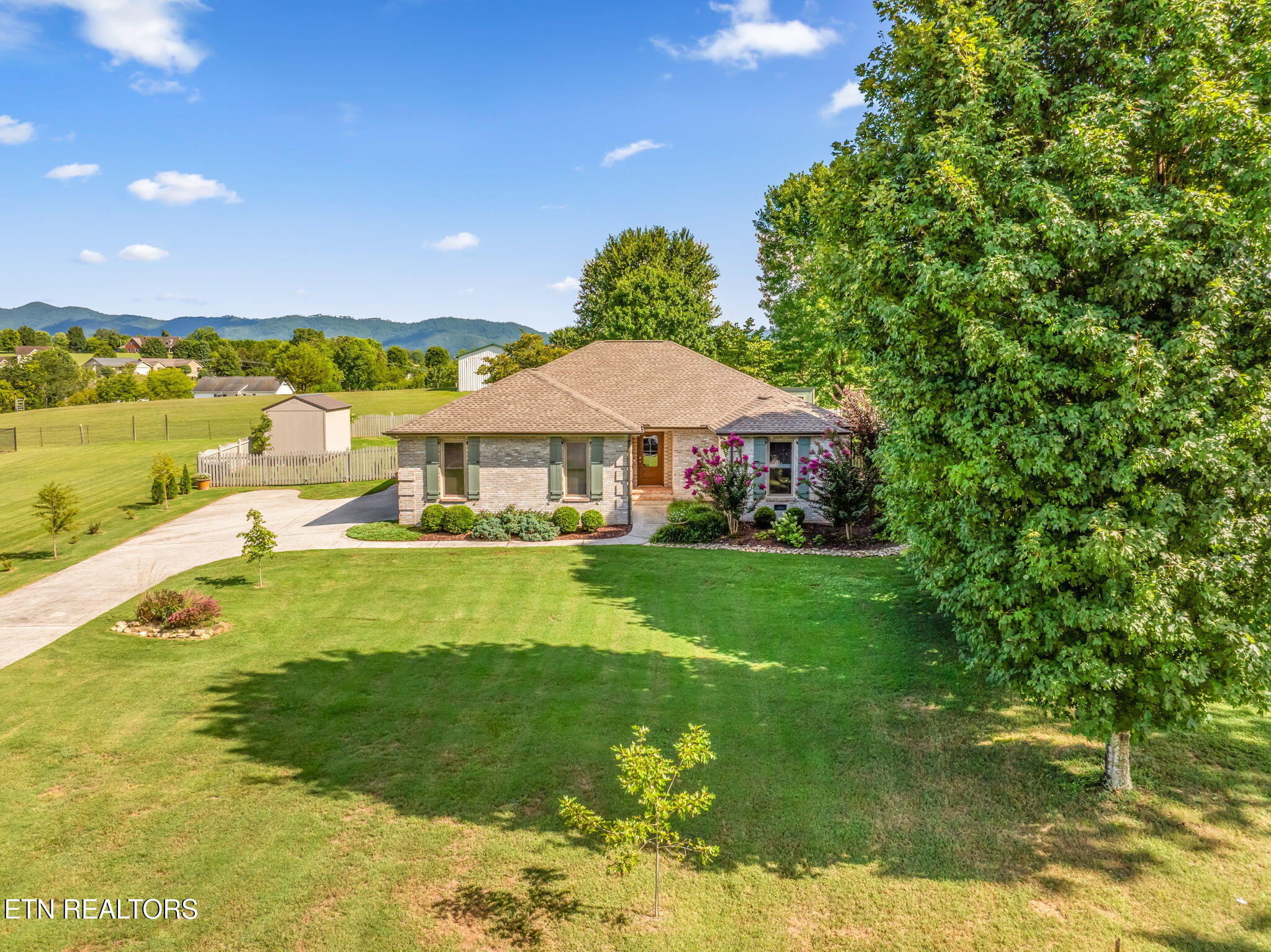 4006 Floyd Drive