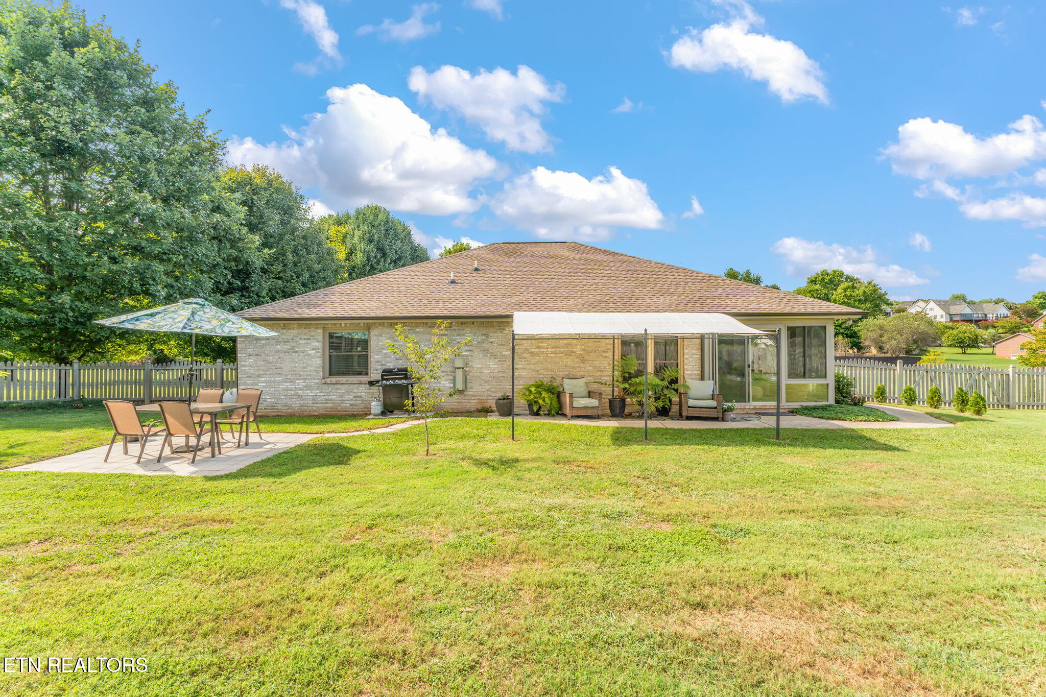4006 Floyd Drive