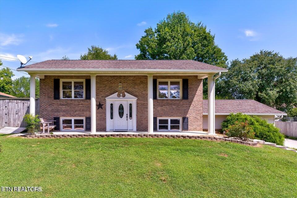 121 Highland Drive