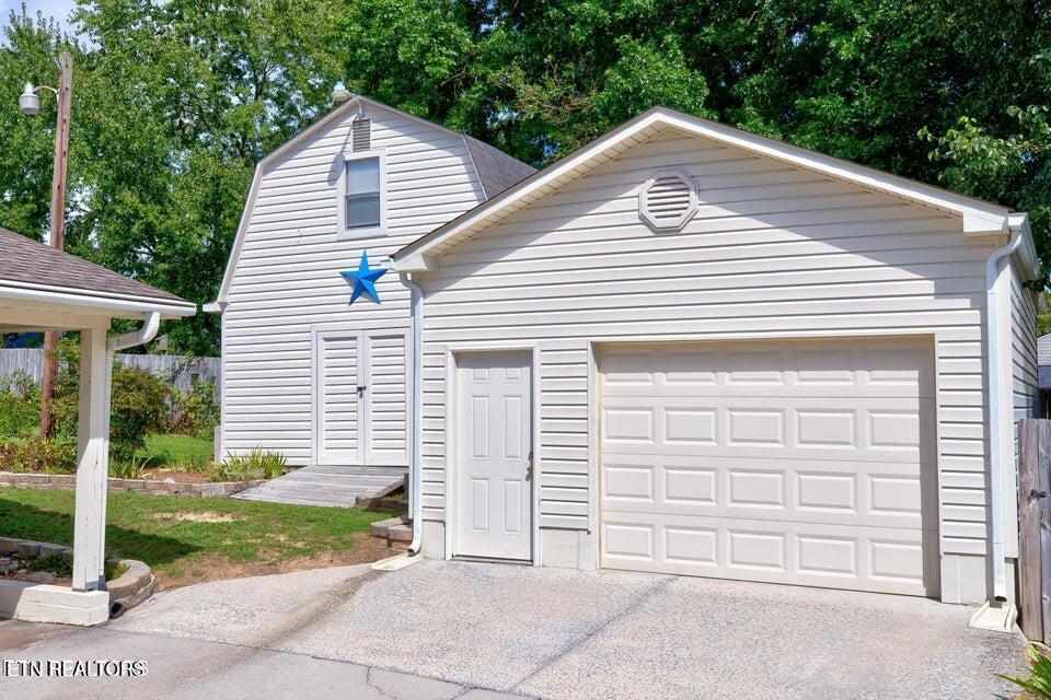 121 Highland Drive