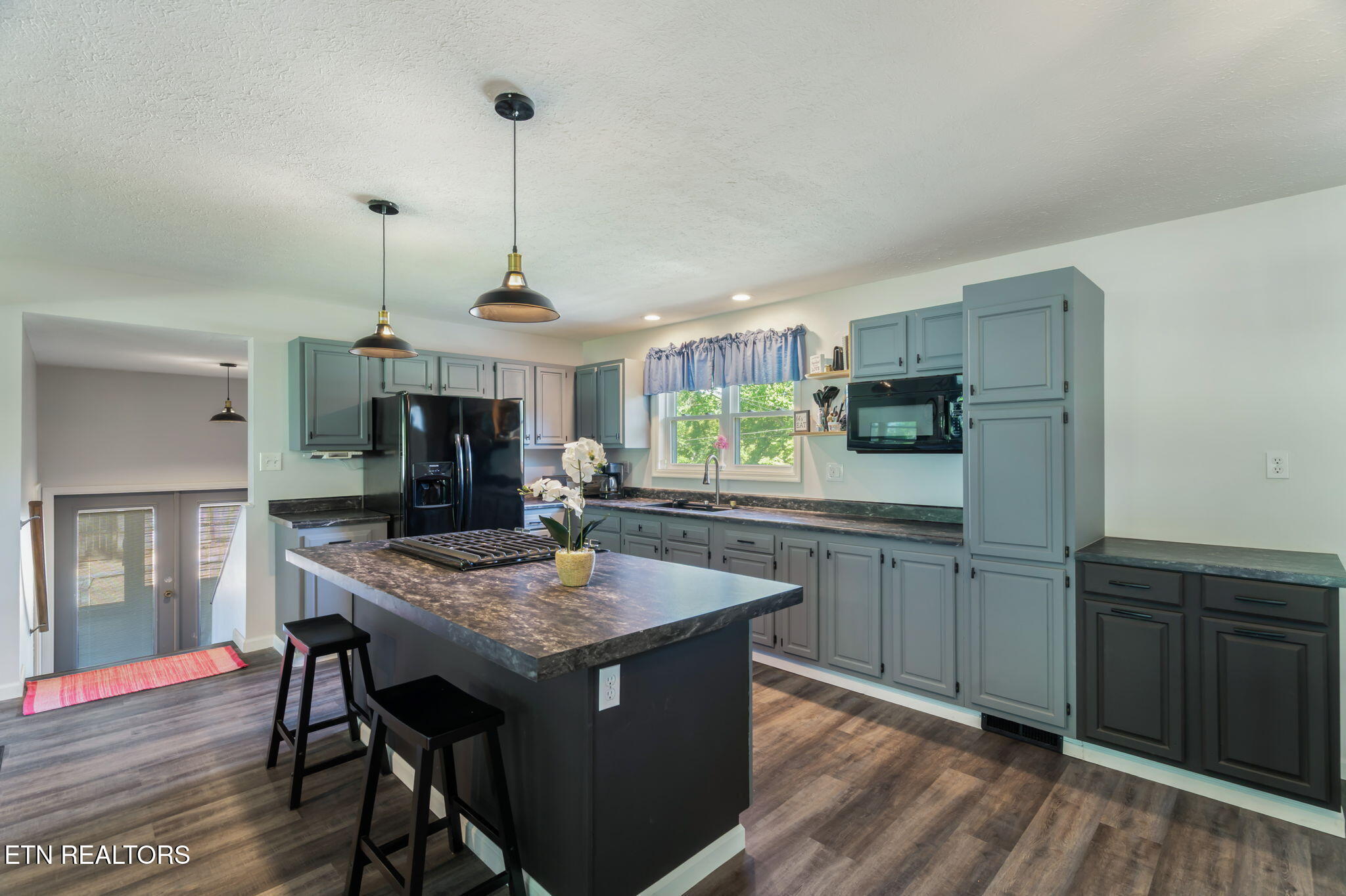 209 Strawberry Lane, Caryville