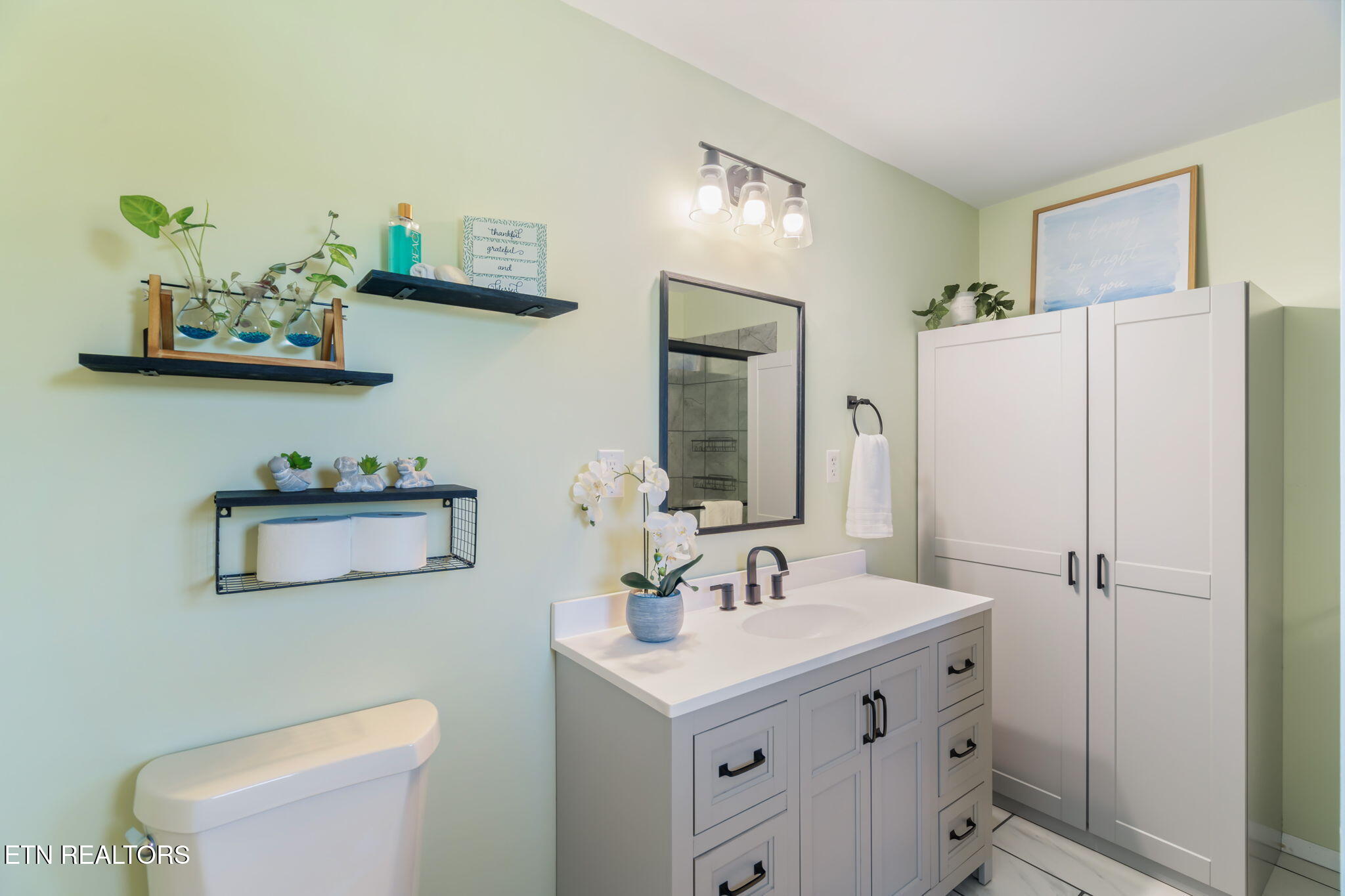 209 Strawberry Lane, Caryville