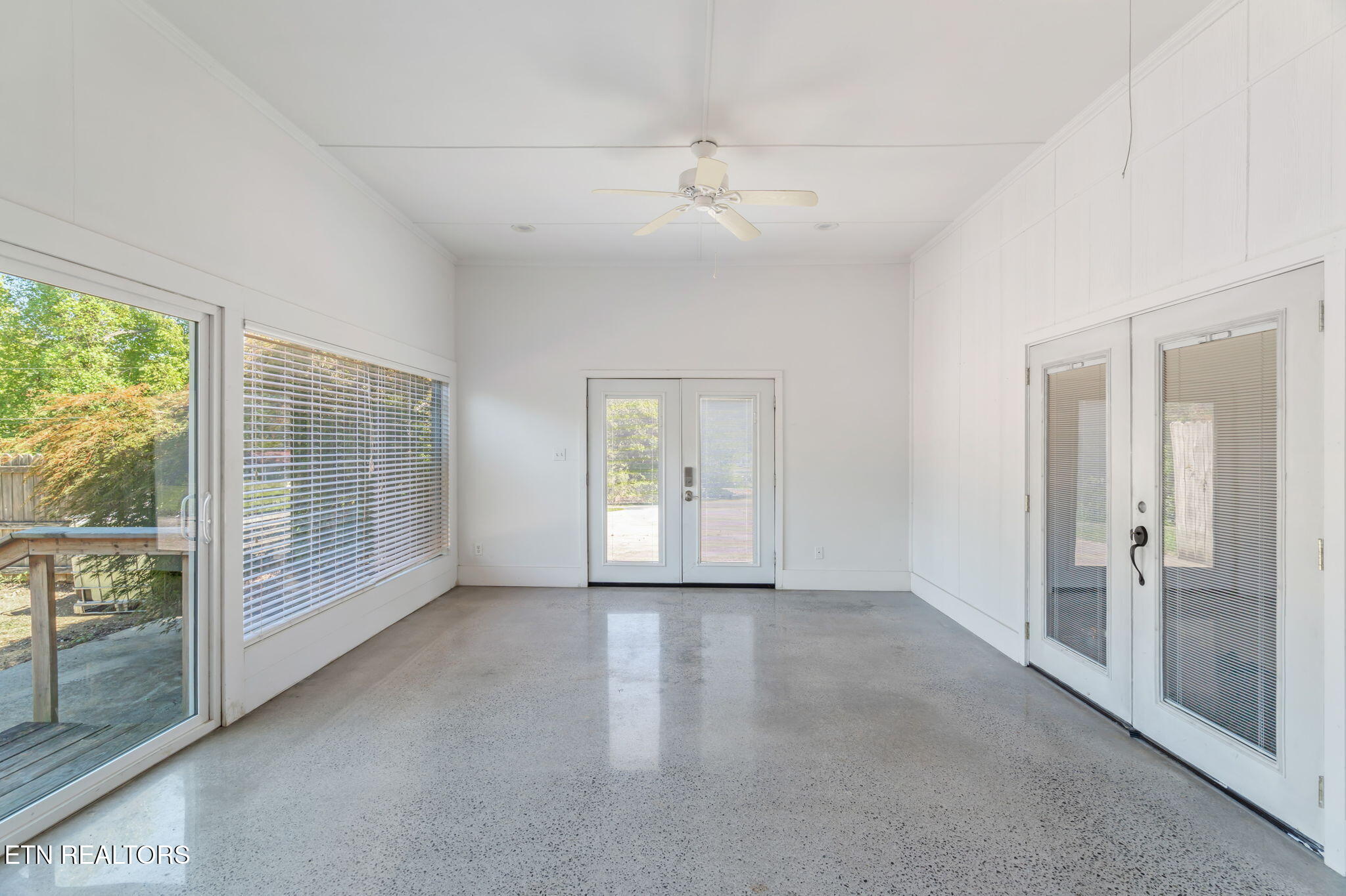 209 Strawberry Lane, Caryville