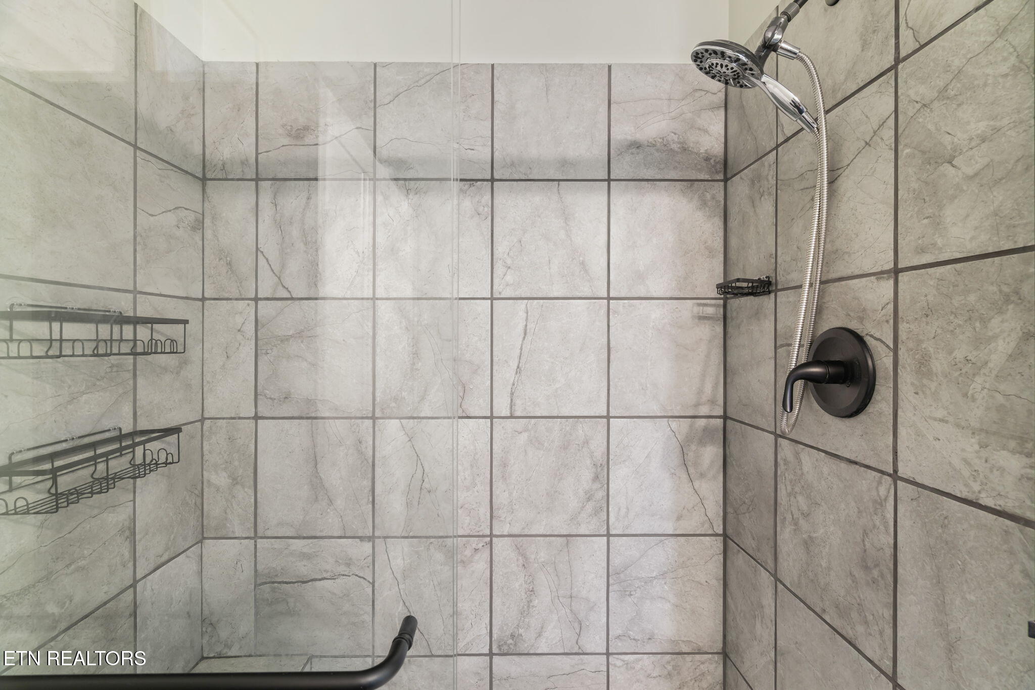 209 Strawberry Lane, Caryville