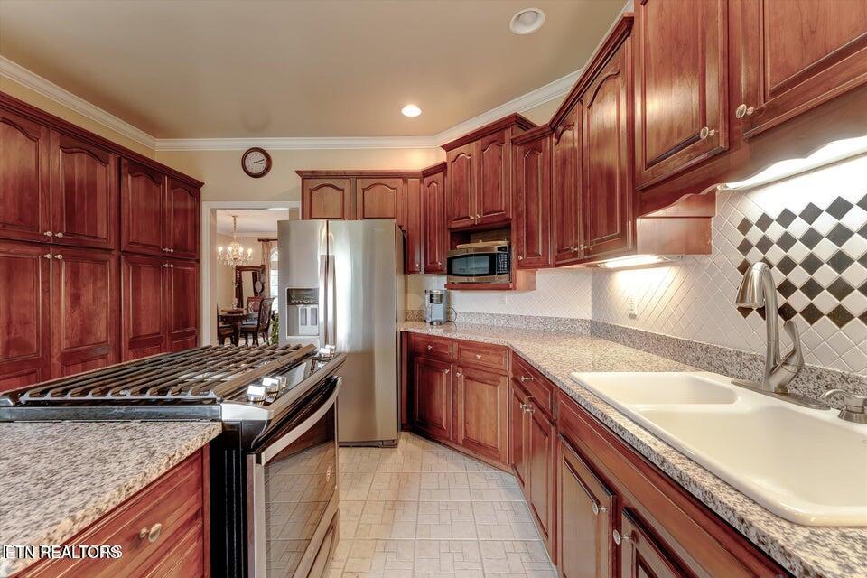 12901 Lady Slipper Lane