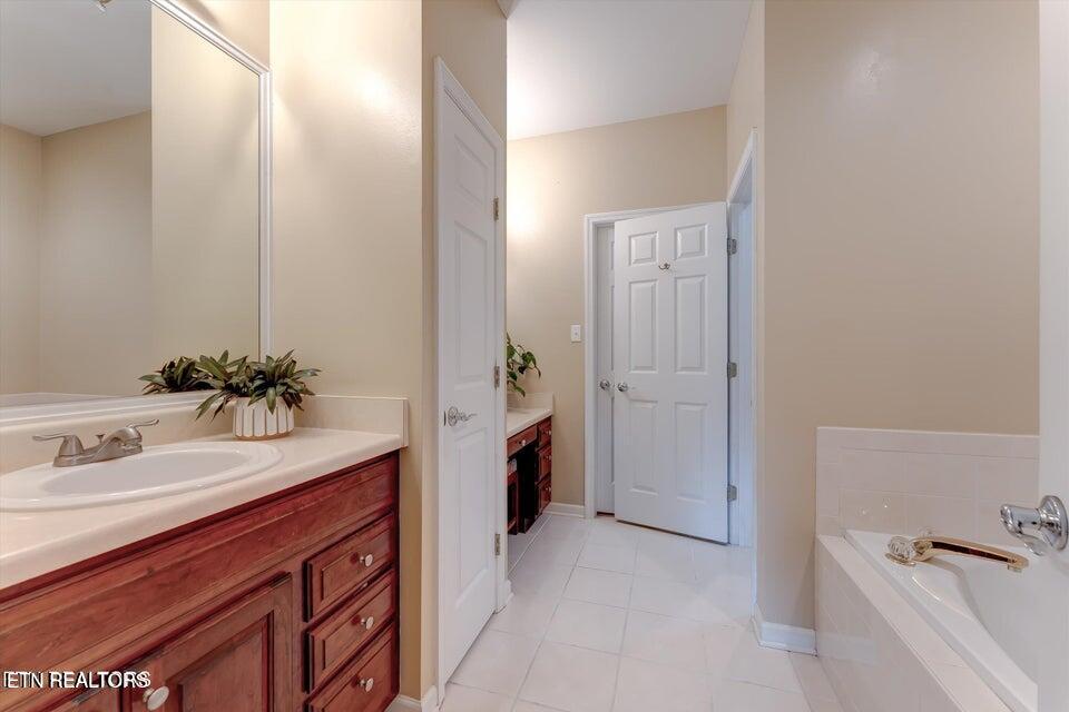 12901 Lady Slipper Lane