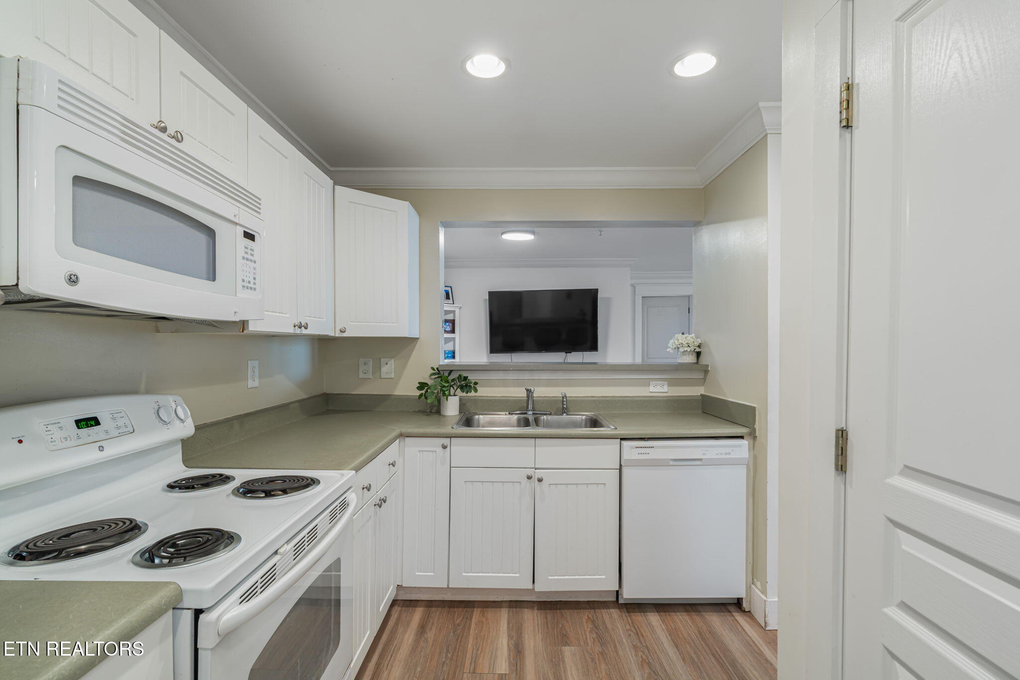 3704 Spruce Ridge Way 2021