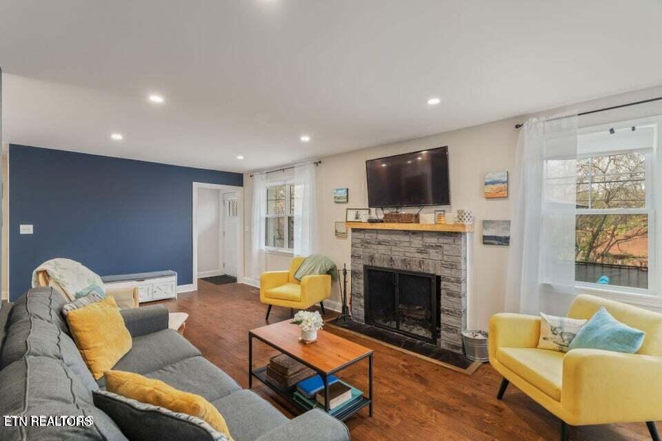 314 W Young High Pike