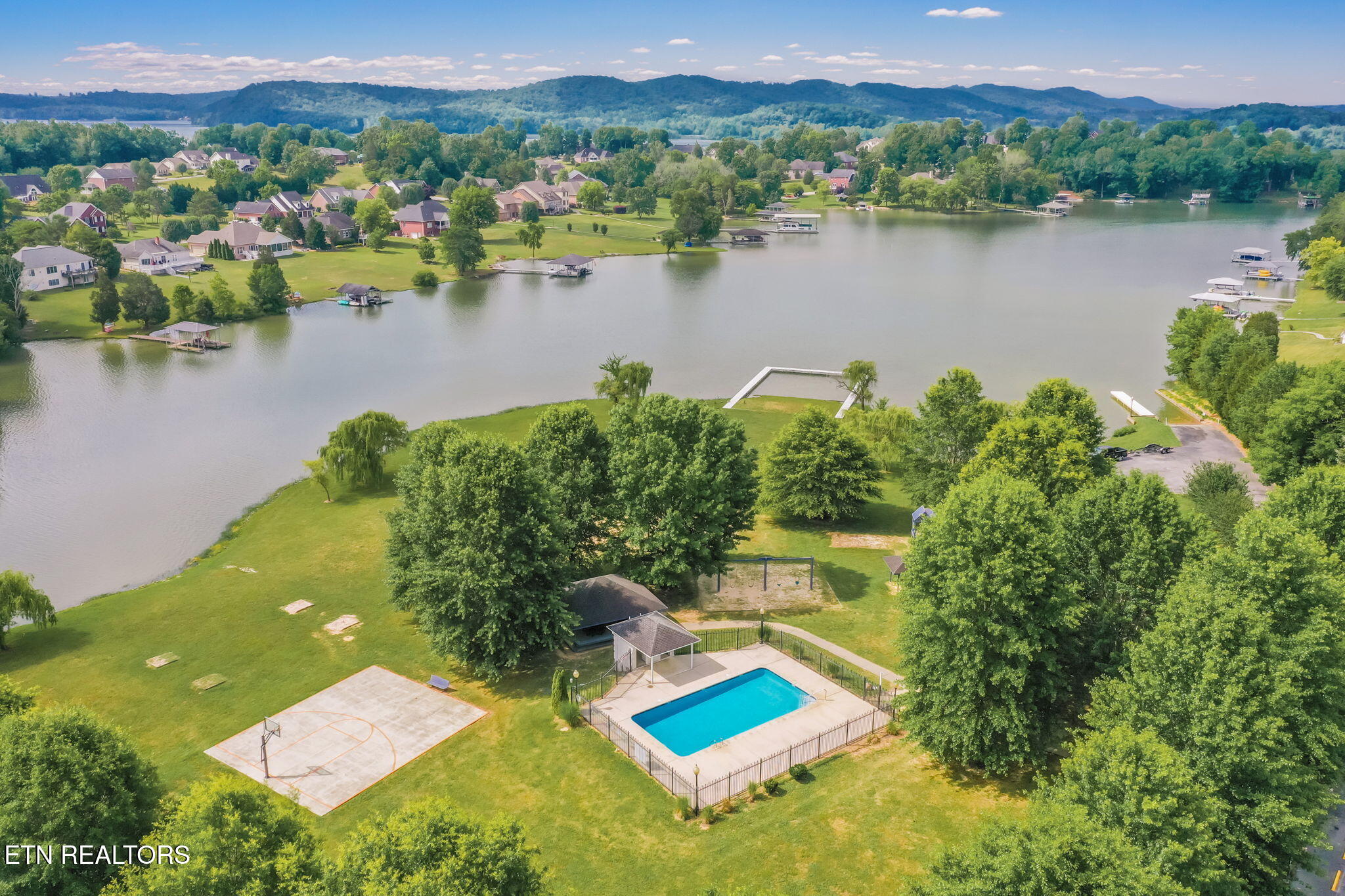 146 Hartford Village Way