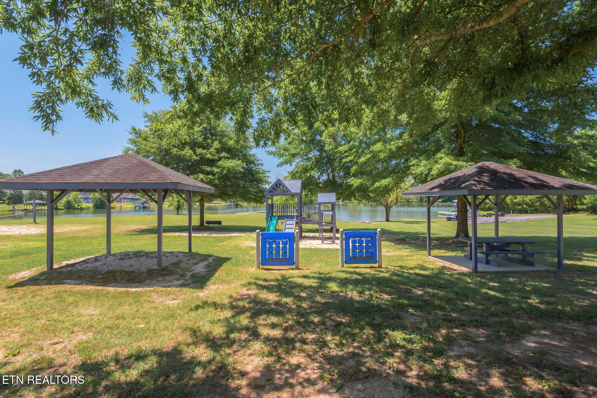 146 Hartford Village Way