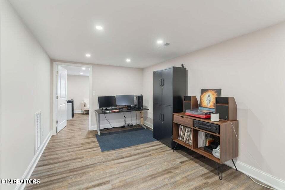 314 W Young High Pike