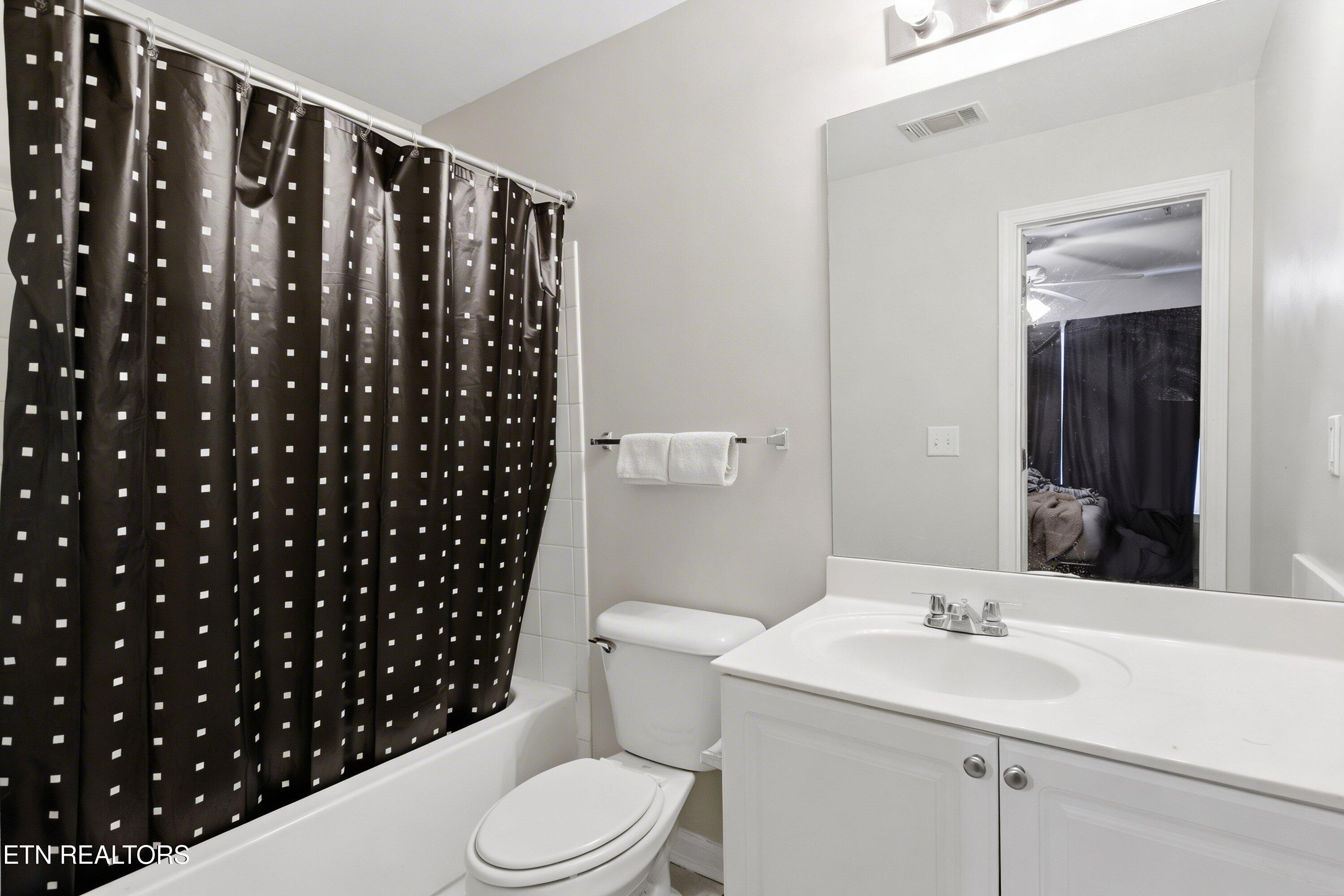 3704 Spruce Ridge Way 2024