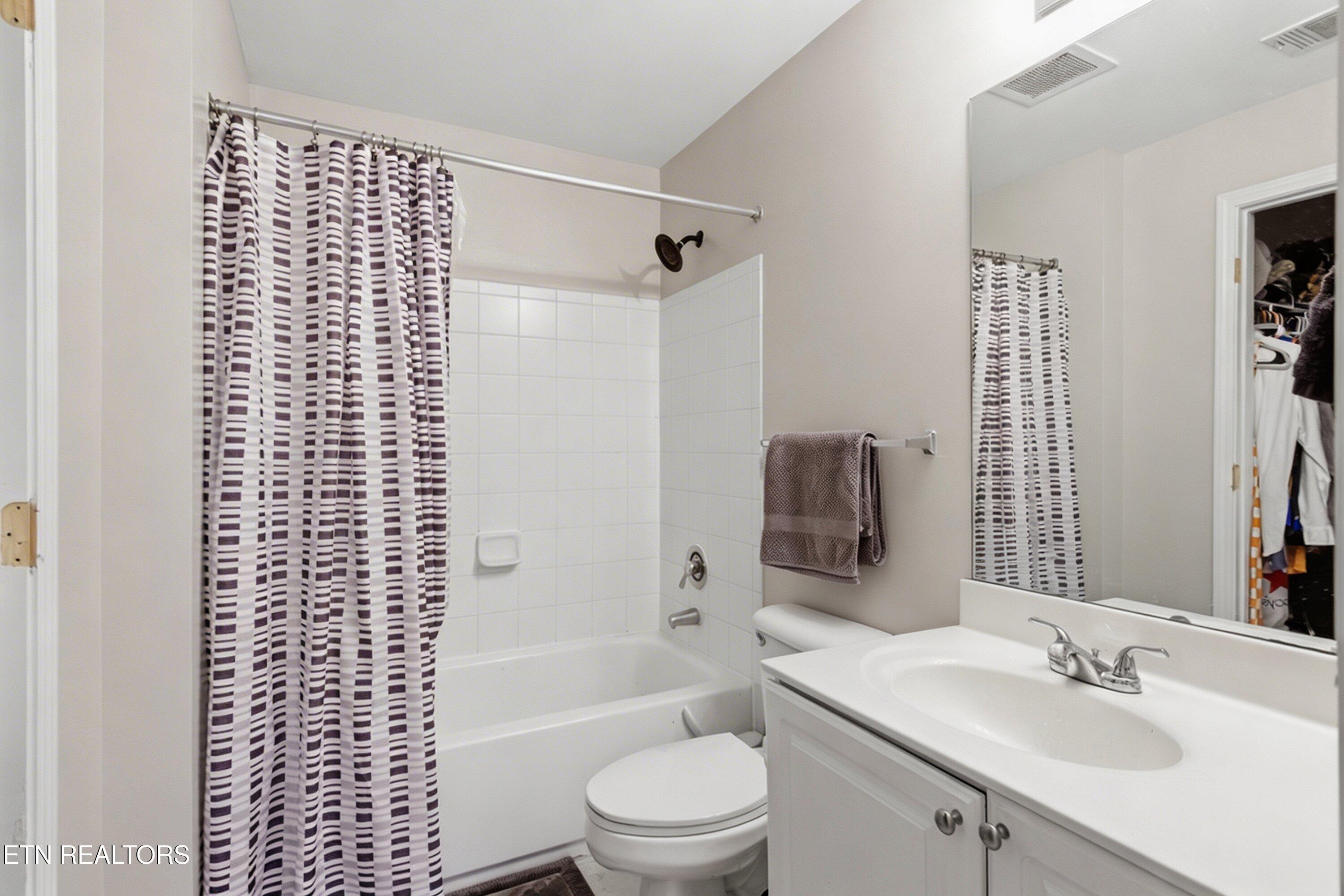 3704 Spruce Ridge Way 2024