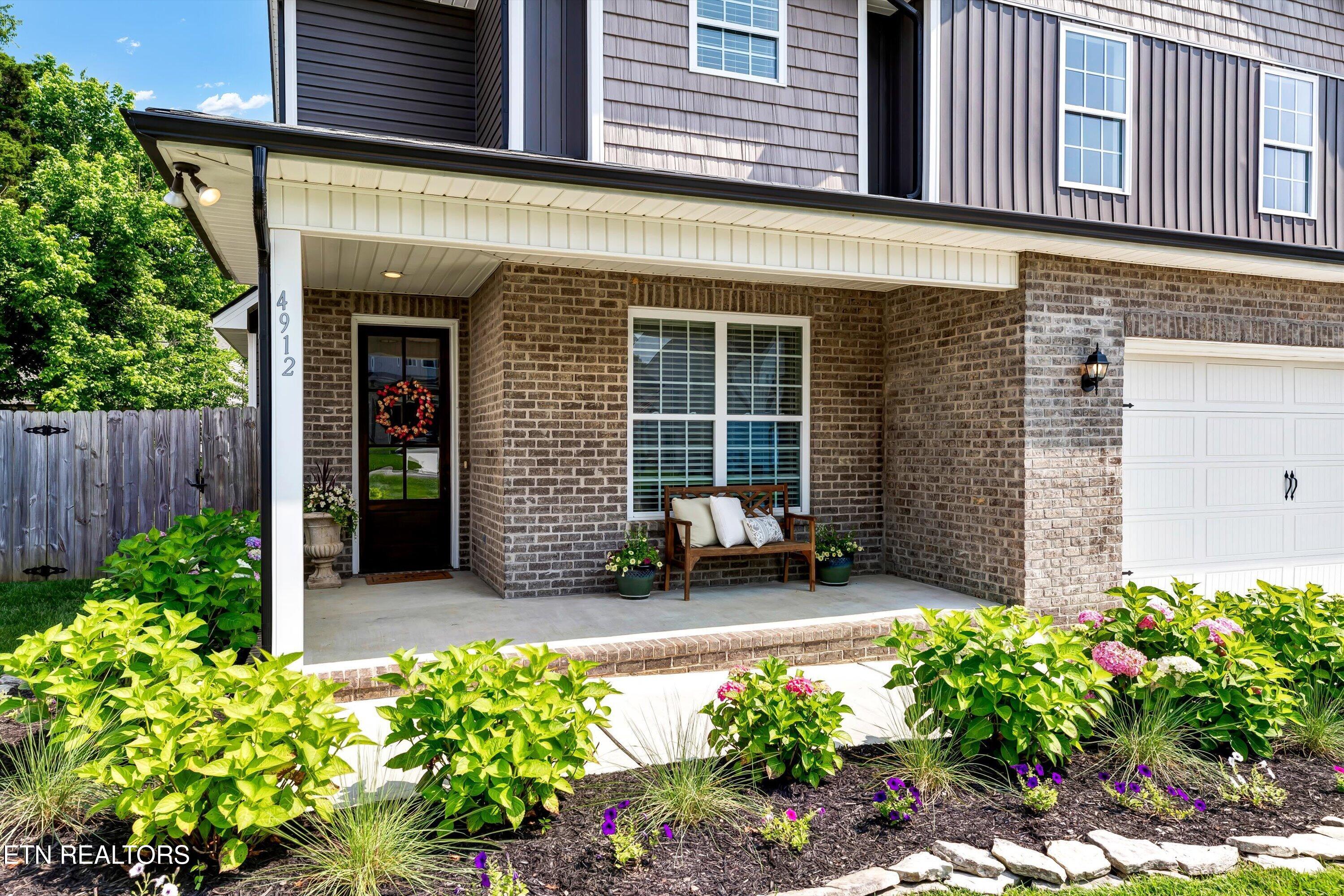 4912 Creek Bank Drive