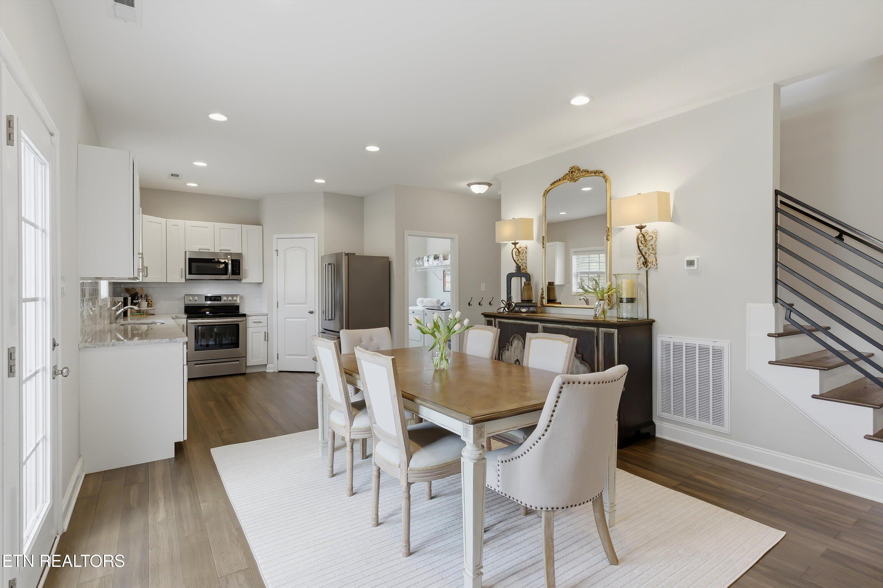 4912 Creek Bank Drive