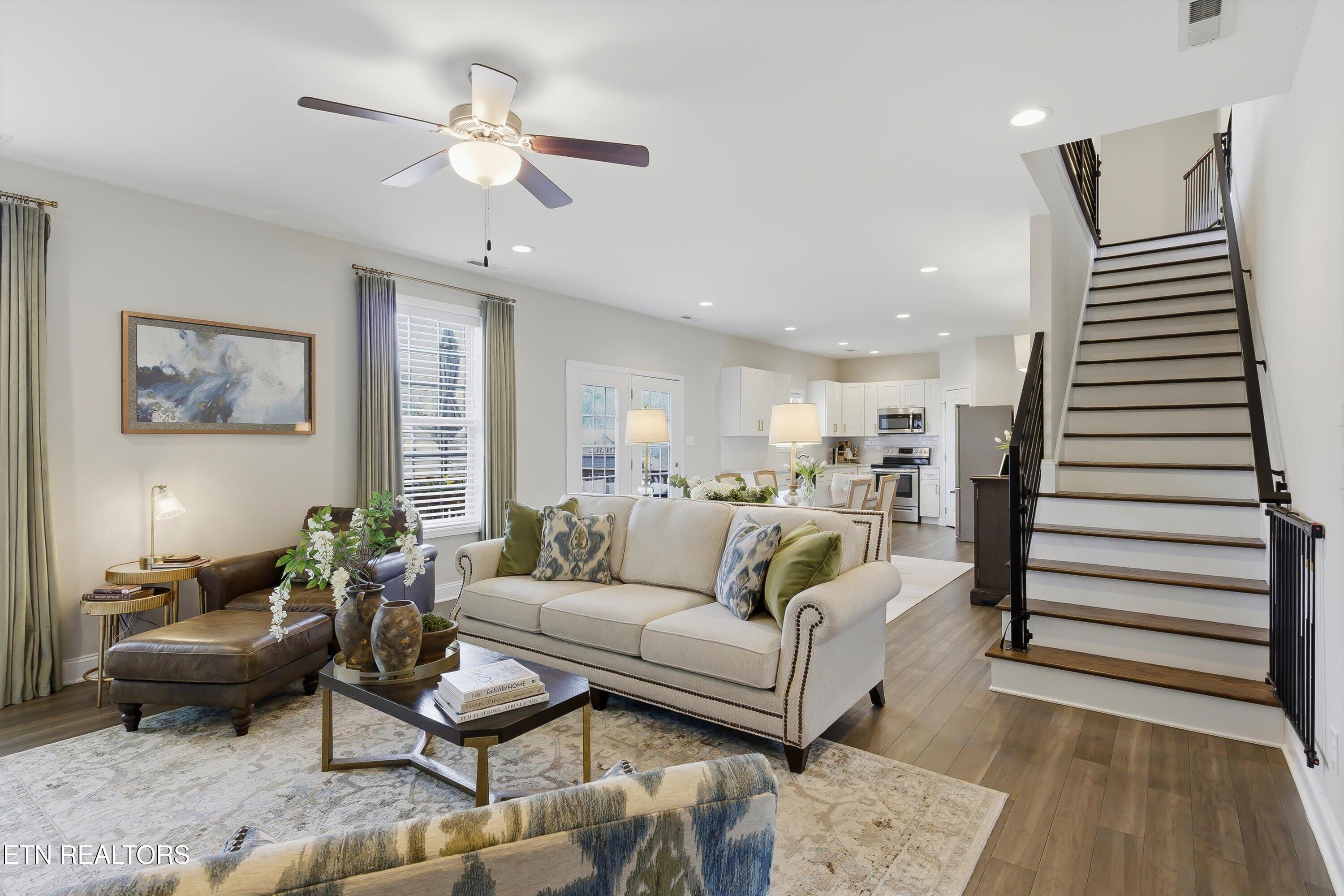 4912 Creek Bank Drive