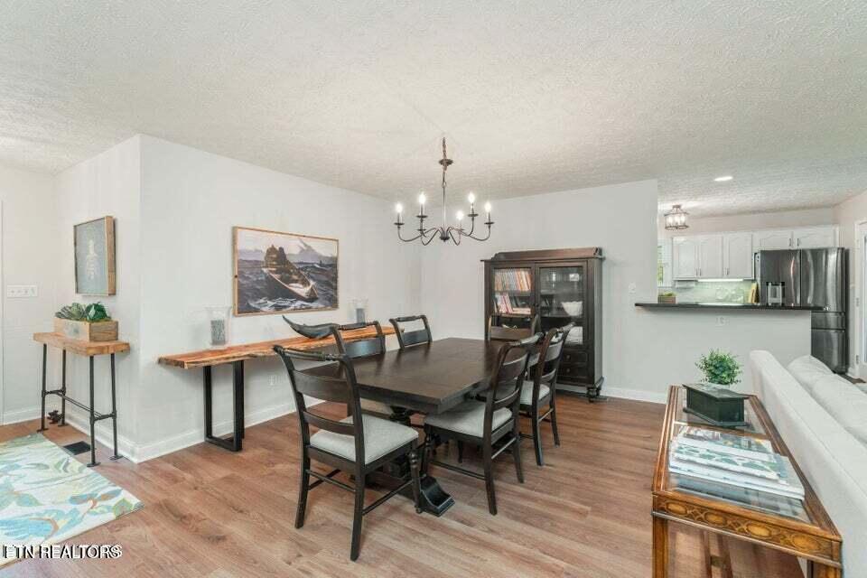 4006 Floyd Drive