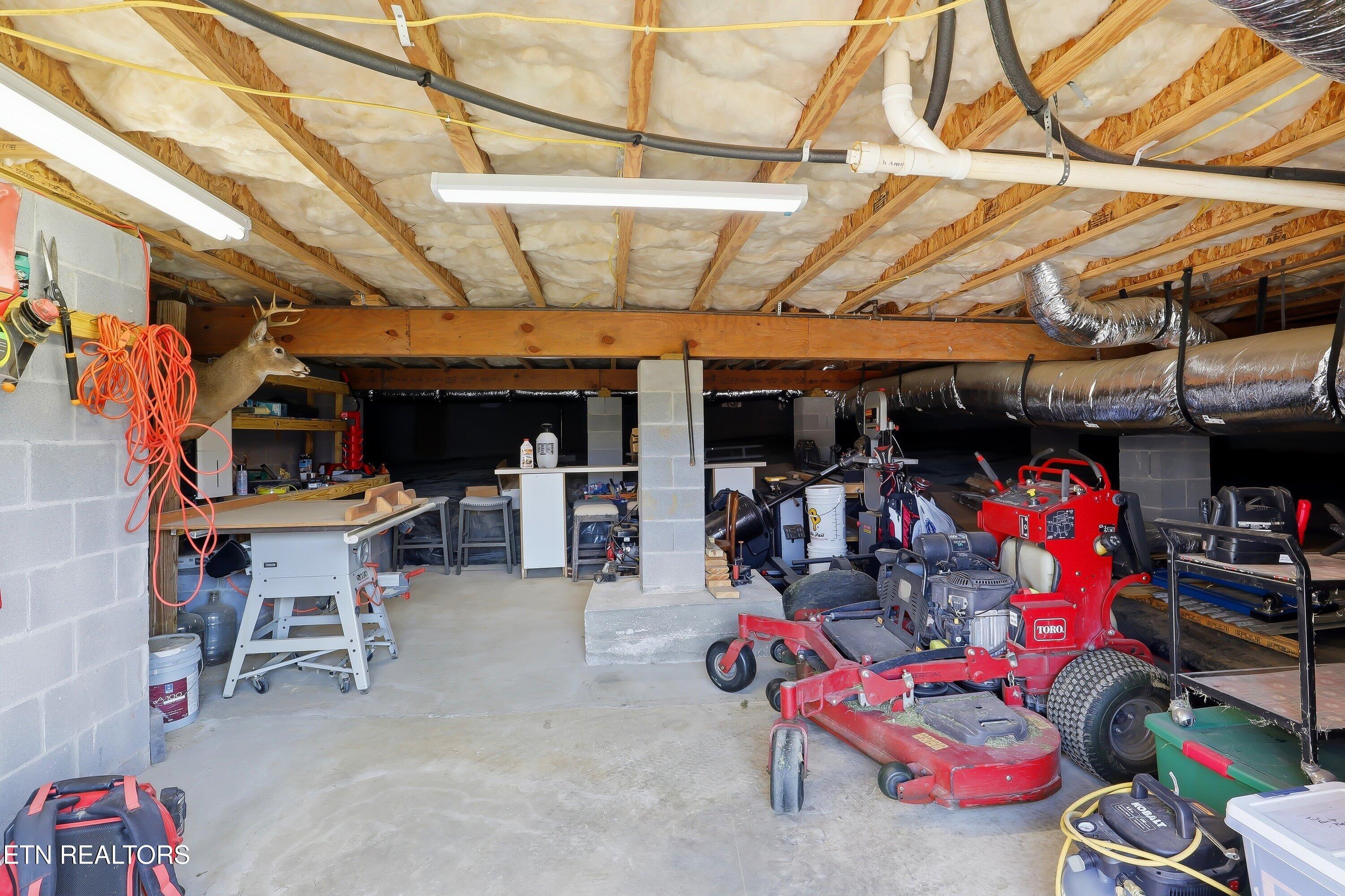 5577 Meadow Wells Drive