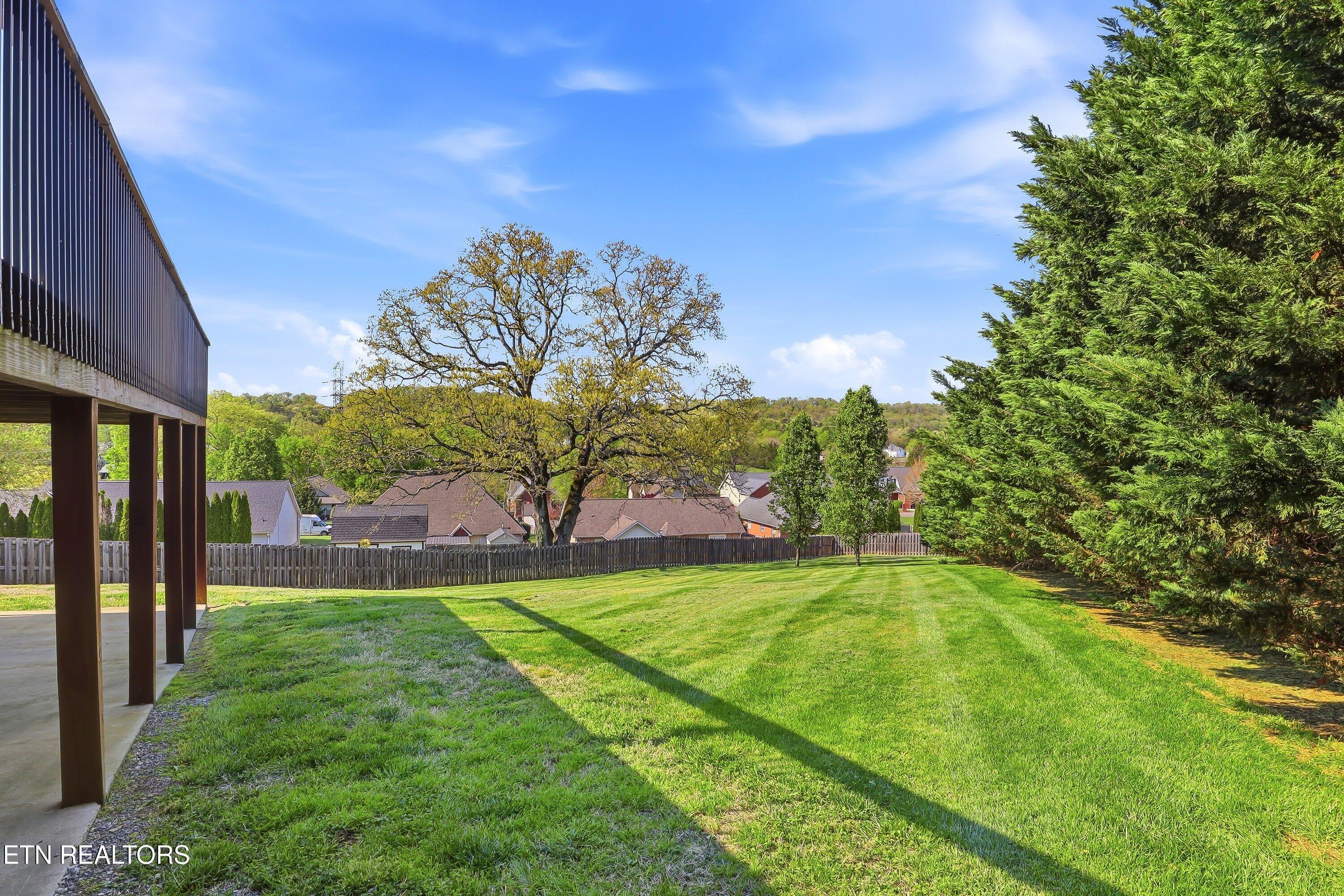 5577 Meadow Wells Drive