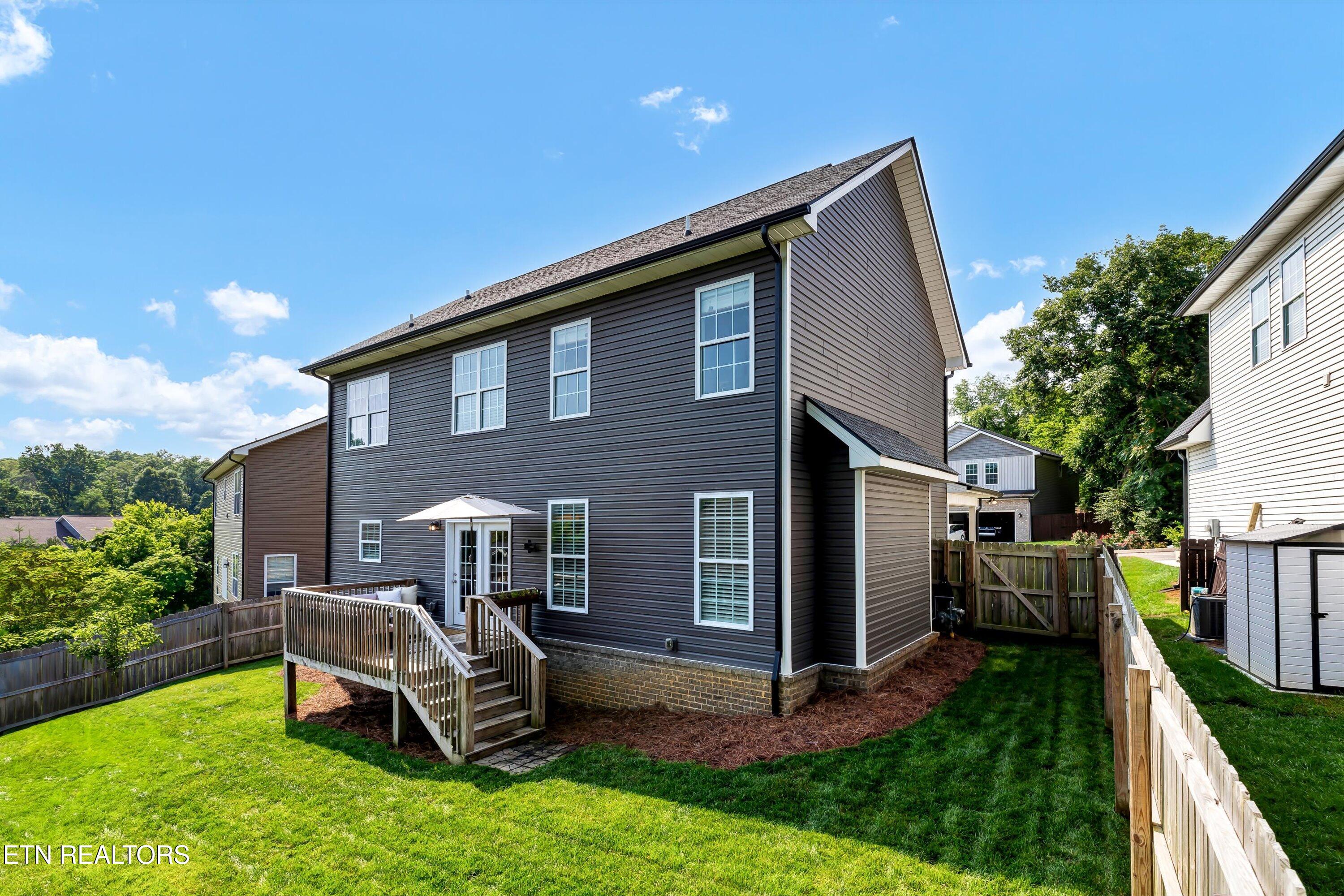 4912 Creek Bank Drive