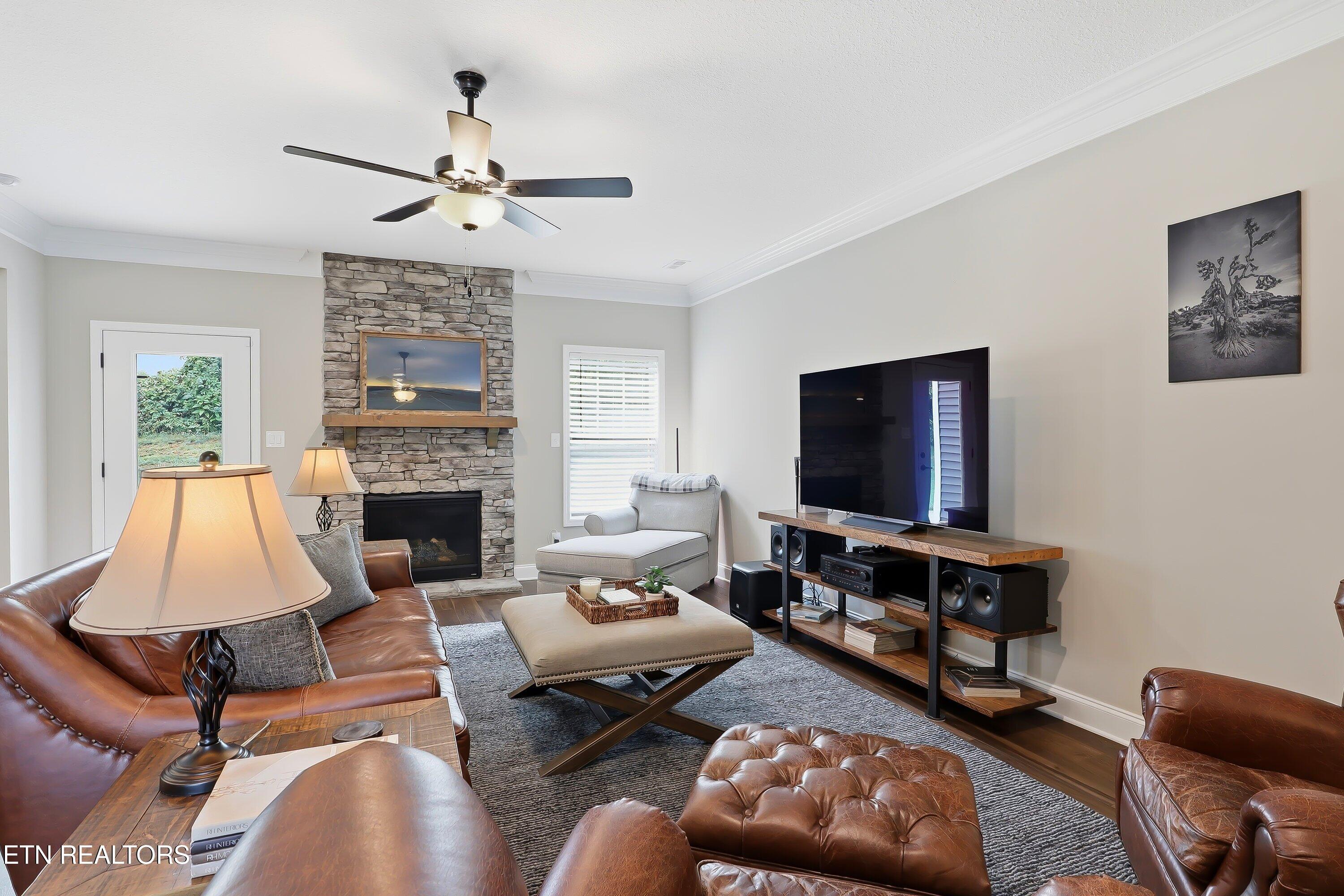 8529 Creek Valley Lane