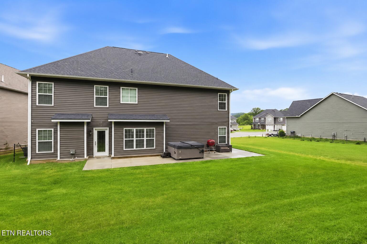 8529 Creek Valley Lane