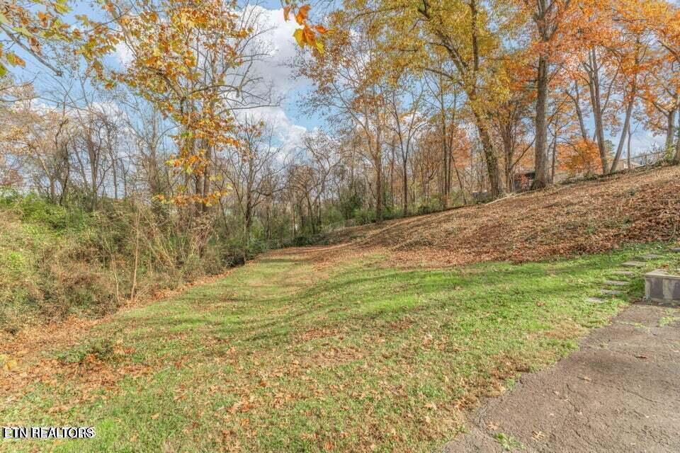 314 W Young High Pike