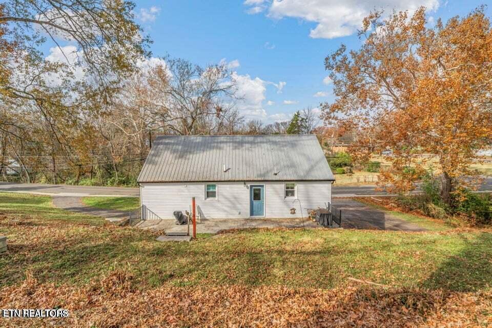 314 W Young High Pike