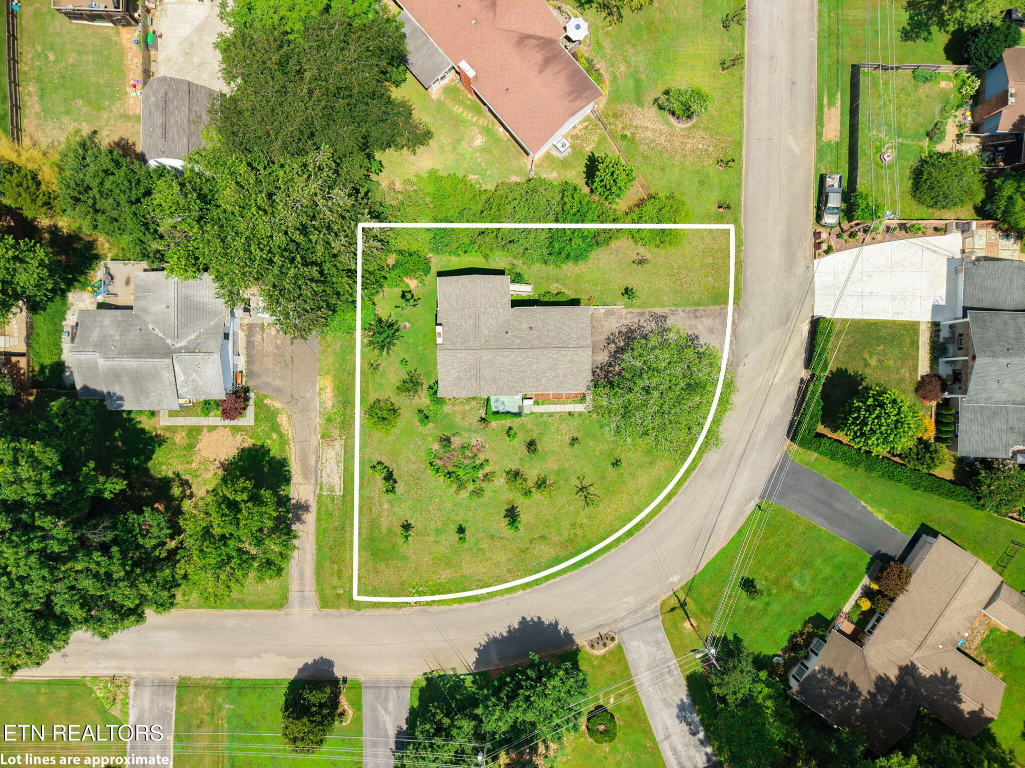 11605 Foxford Drive
