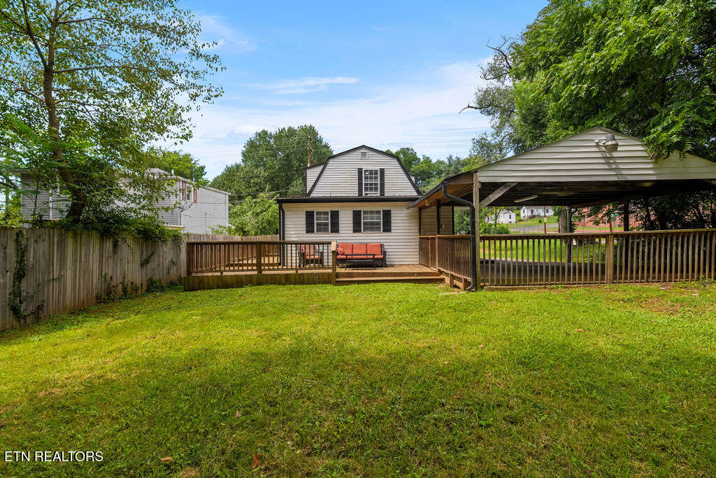 1608 Wilder Place