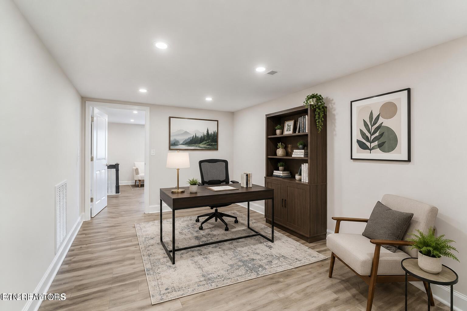 314 W Young High Pike