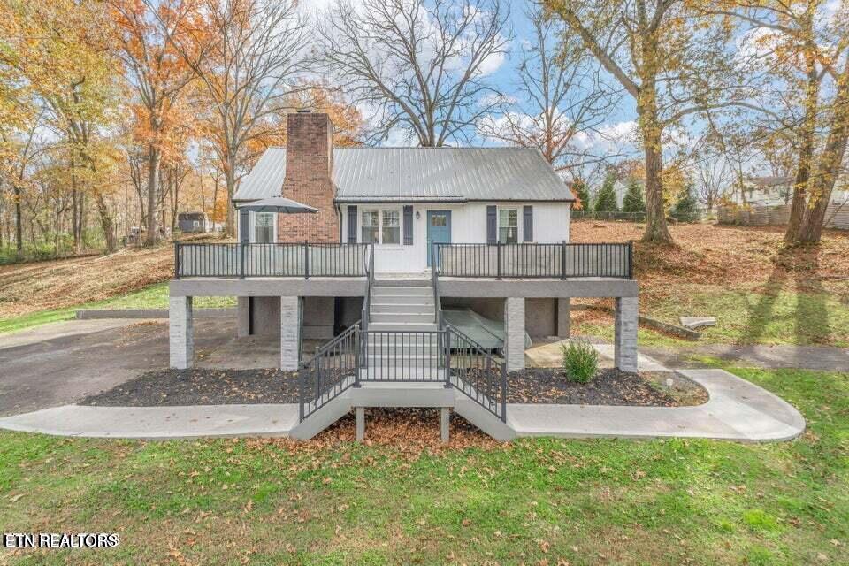 314 W Young High Pike