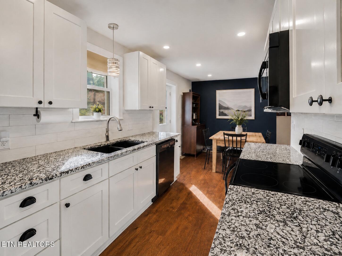 314 W Young High Pike